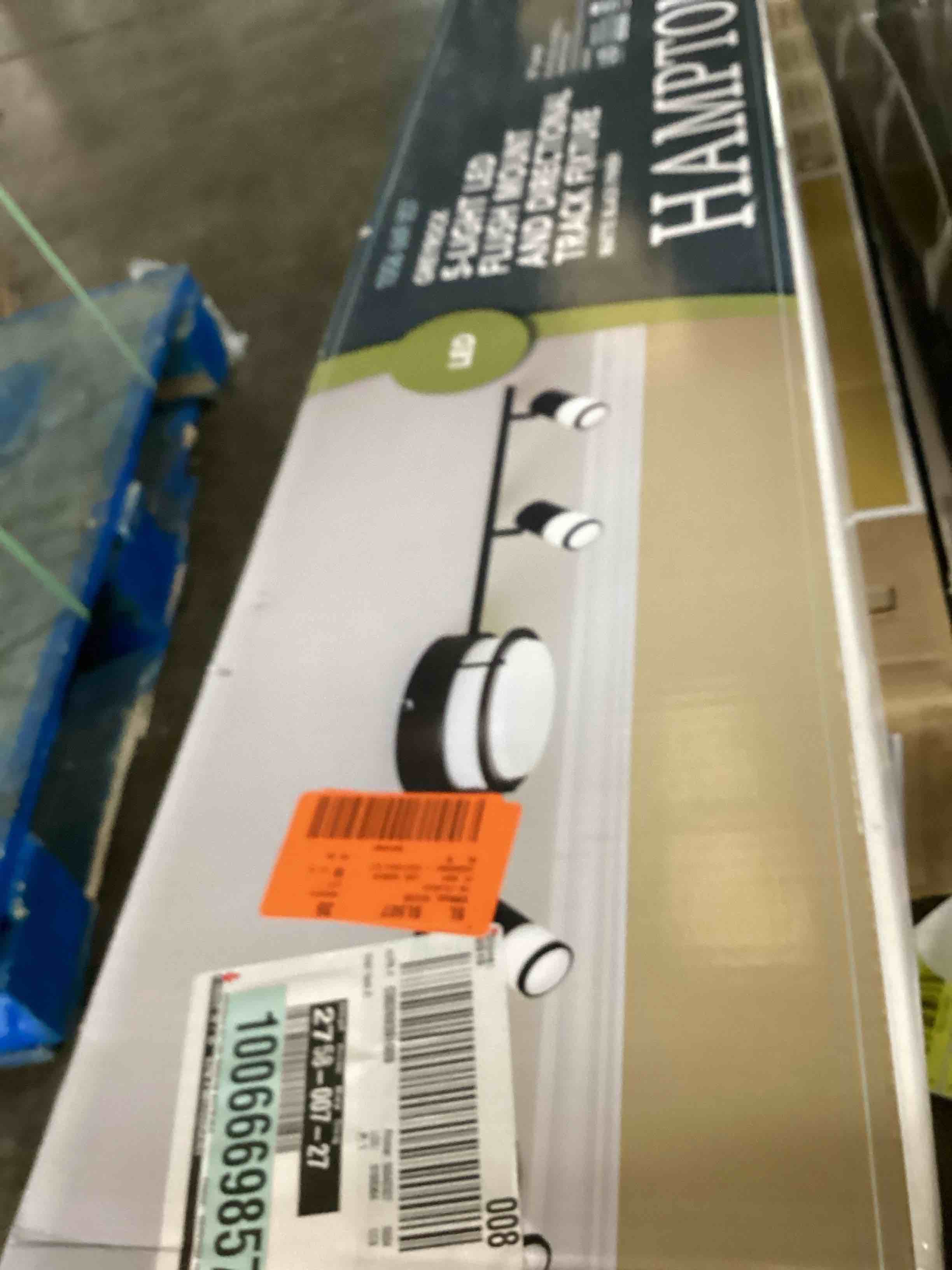 https://s3.amazonaws.com/lotting-images-prod/bidfta/YEL5713615_1716398342079.jpeg