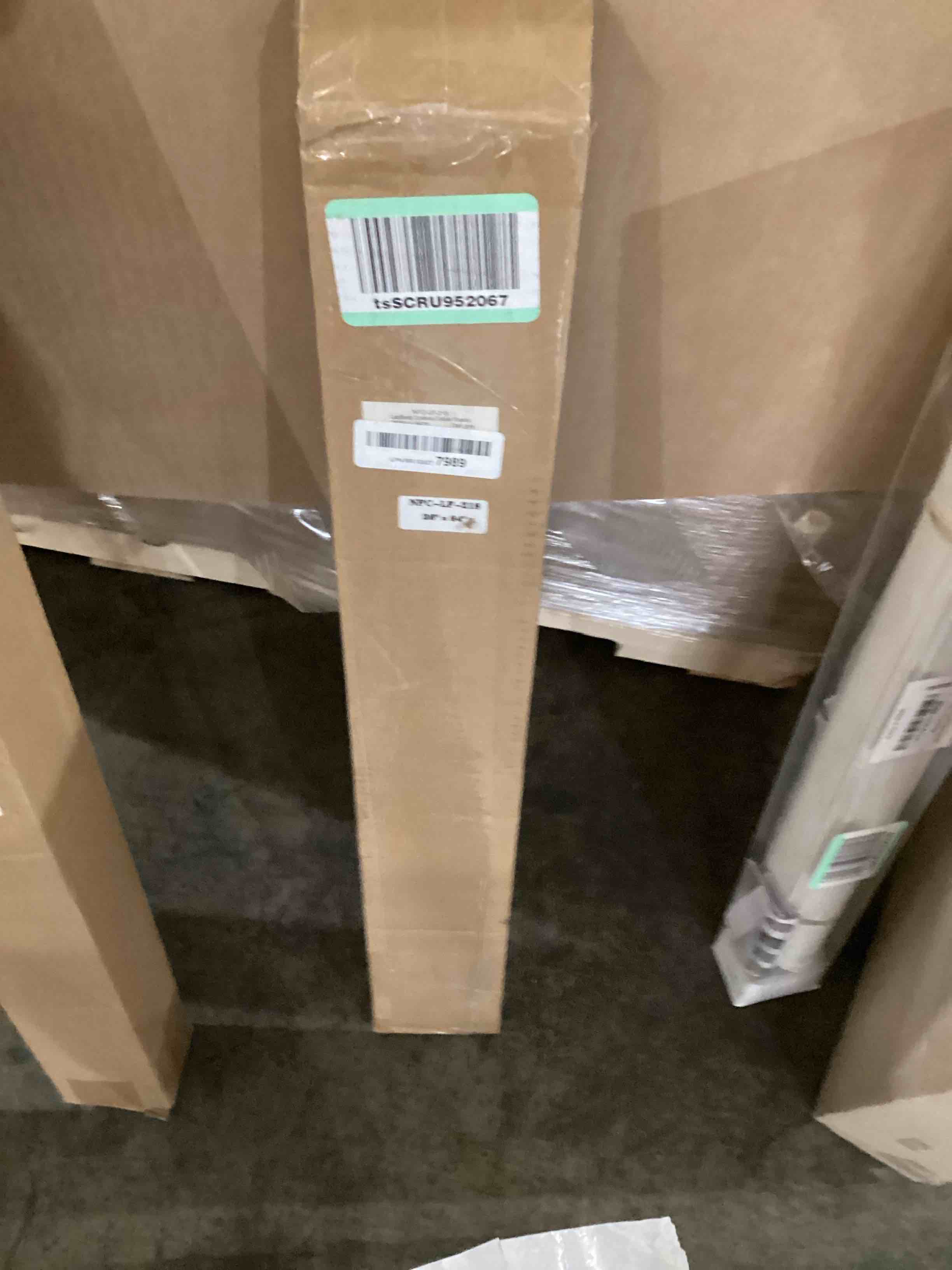 https://s3.amazonaws.com/lotting-images-prod/bidfta/YEL5715898_1717425512219.jpeg
