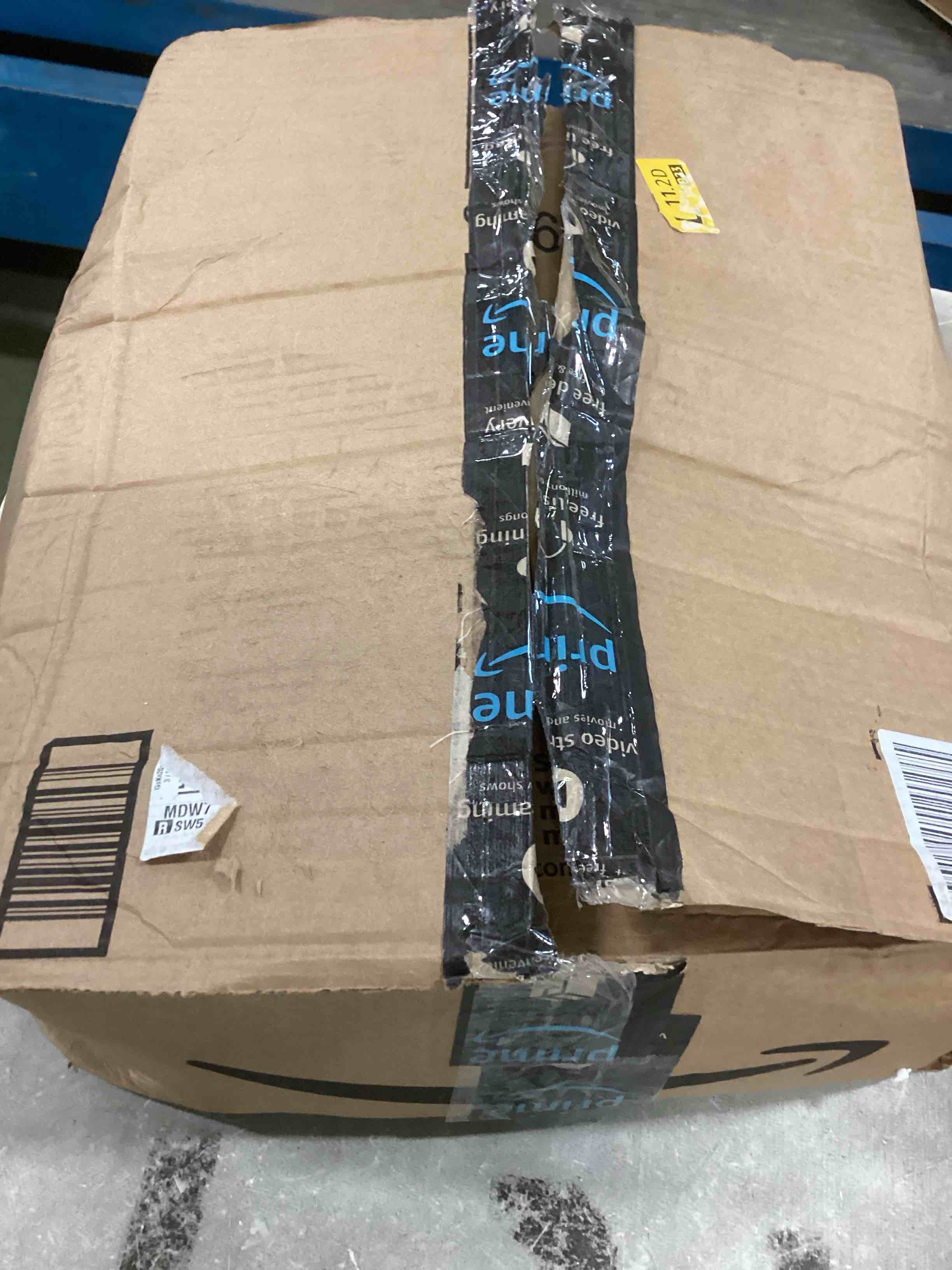 https://s3.amazonaws.com/lotting-images-prod/bidfta/YEL5720146_1710766419907.jpeg