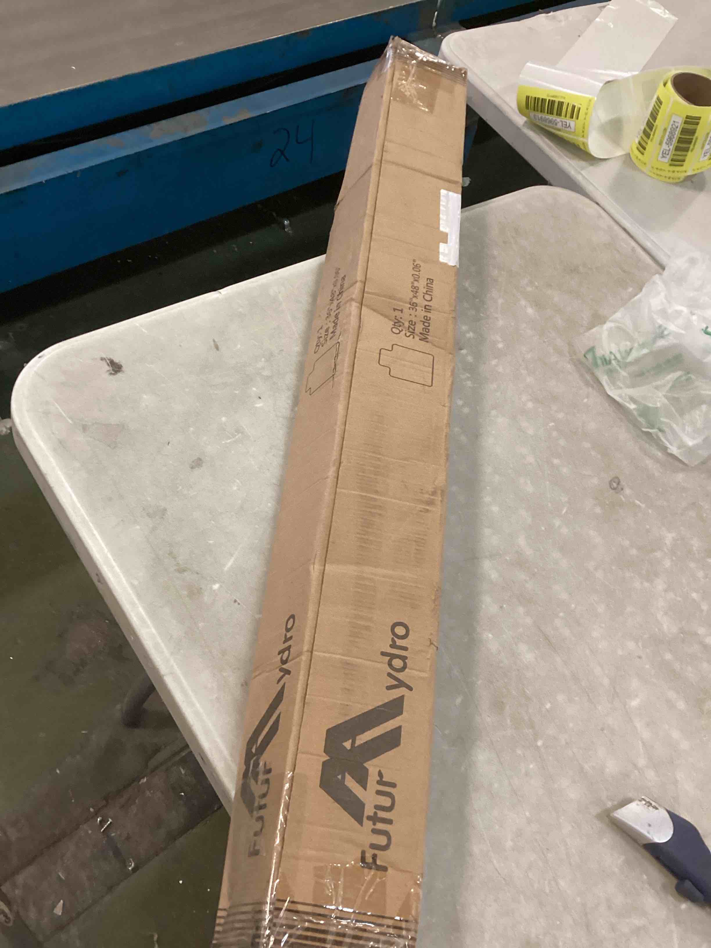 https://s3.amazonaws.com/lotting-images-prod/bidfta/YEL5721452_1710341952862.jpeg