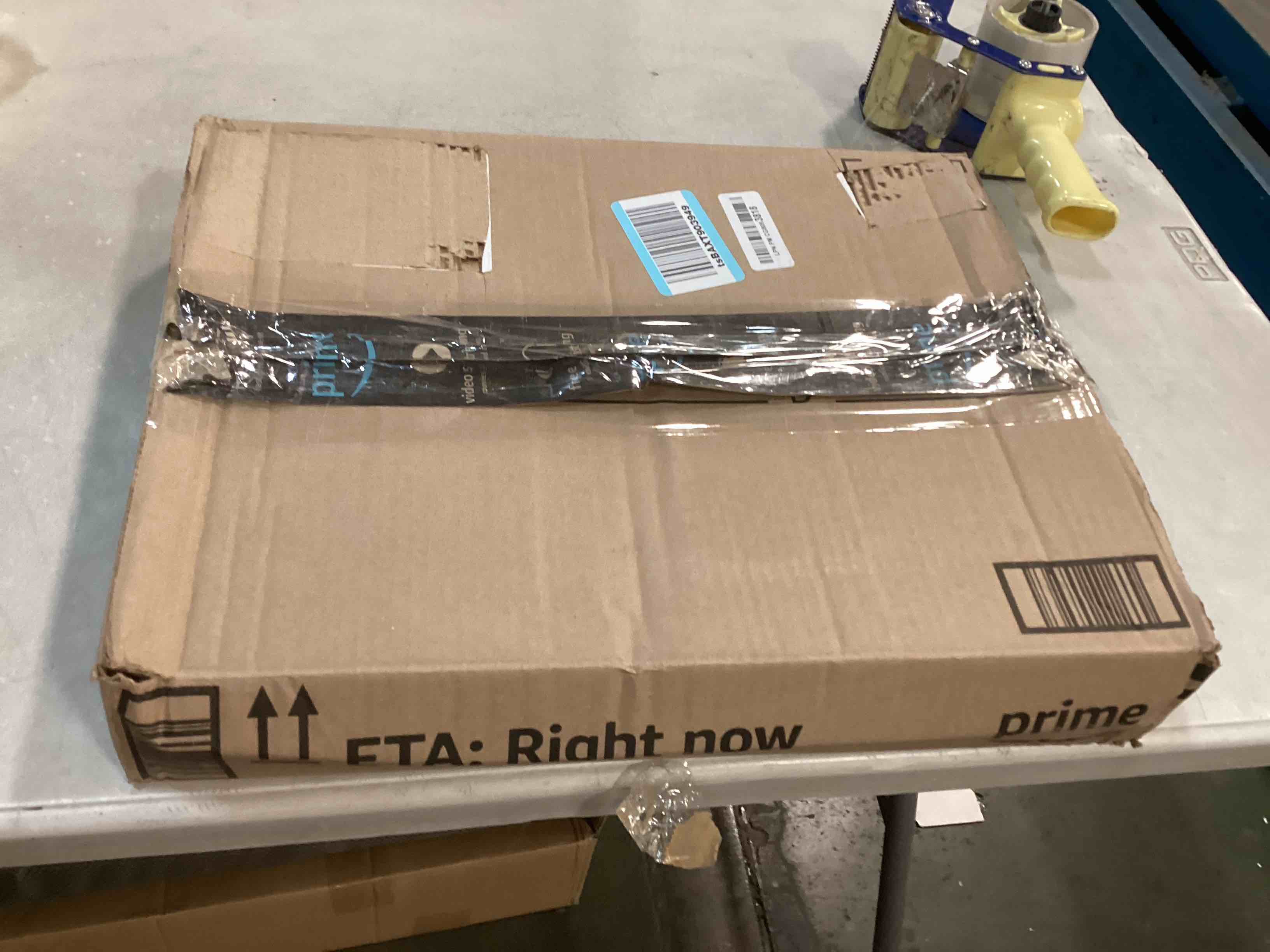 https://s3.amazonaws.com/lotting-images-prod/bidfta/YEL5721627_1710418135449.jpeg