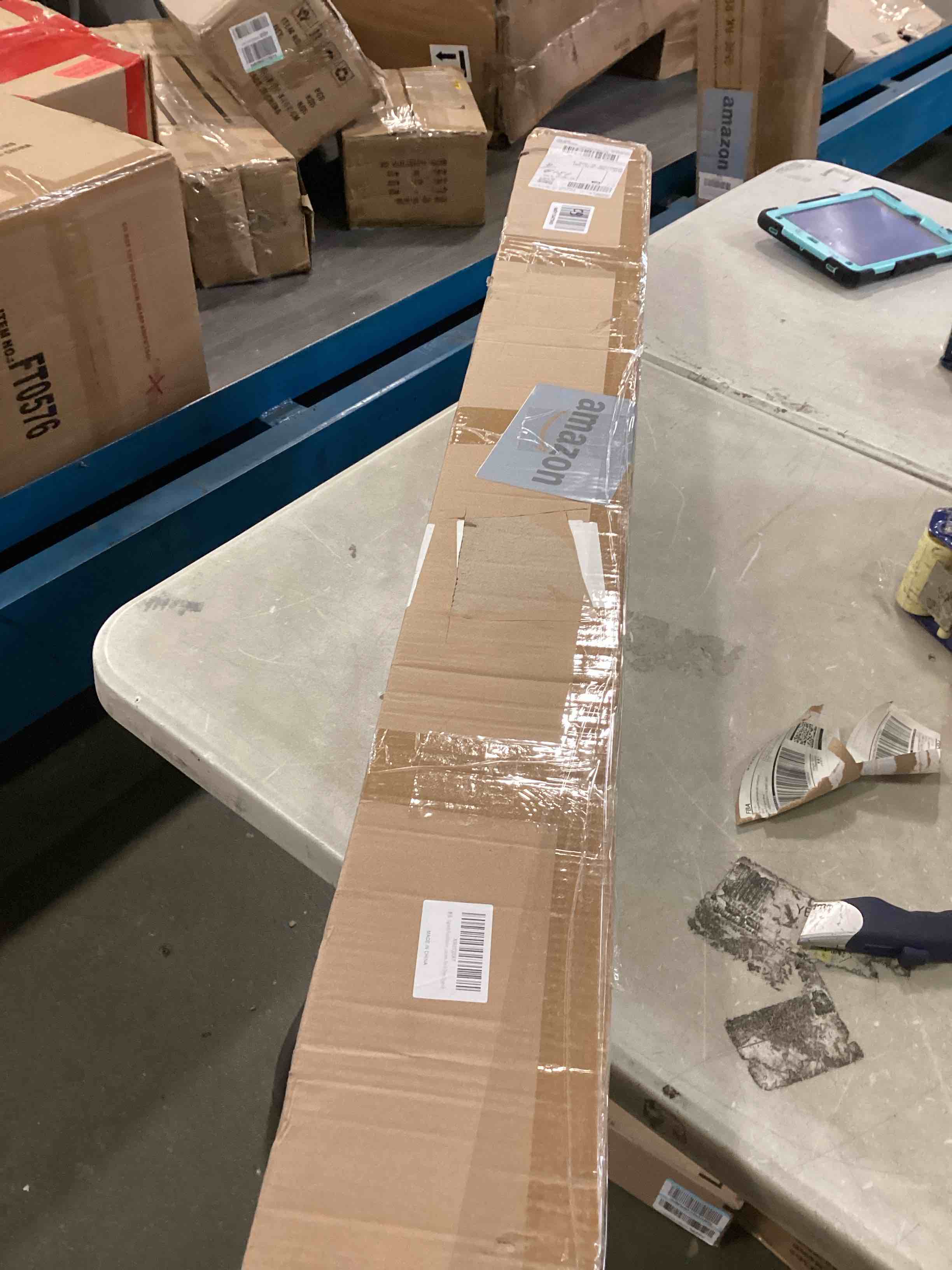 https://s3.amazonaws.com/lotting-images-prod/bidfta/YEL5722605_1710873138542.jpeg