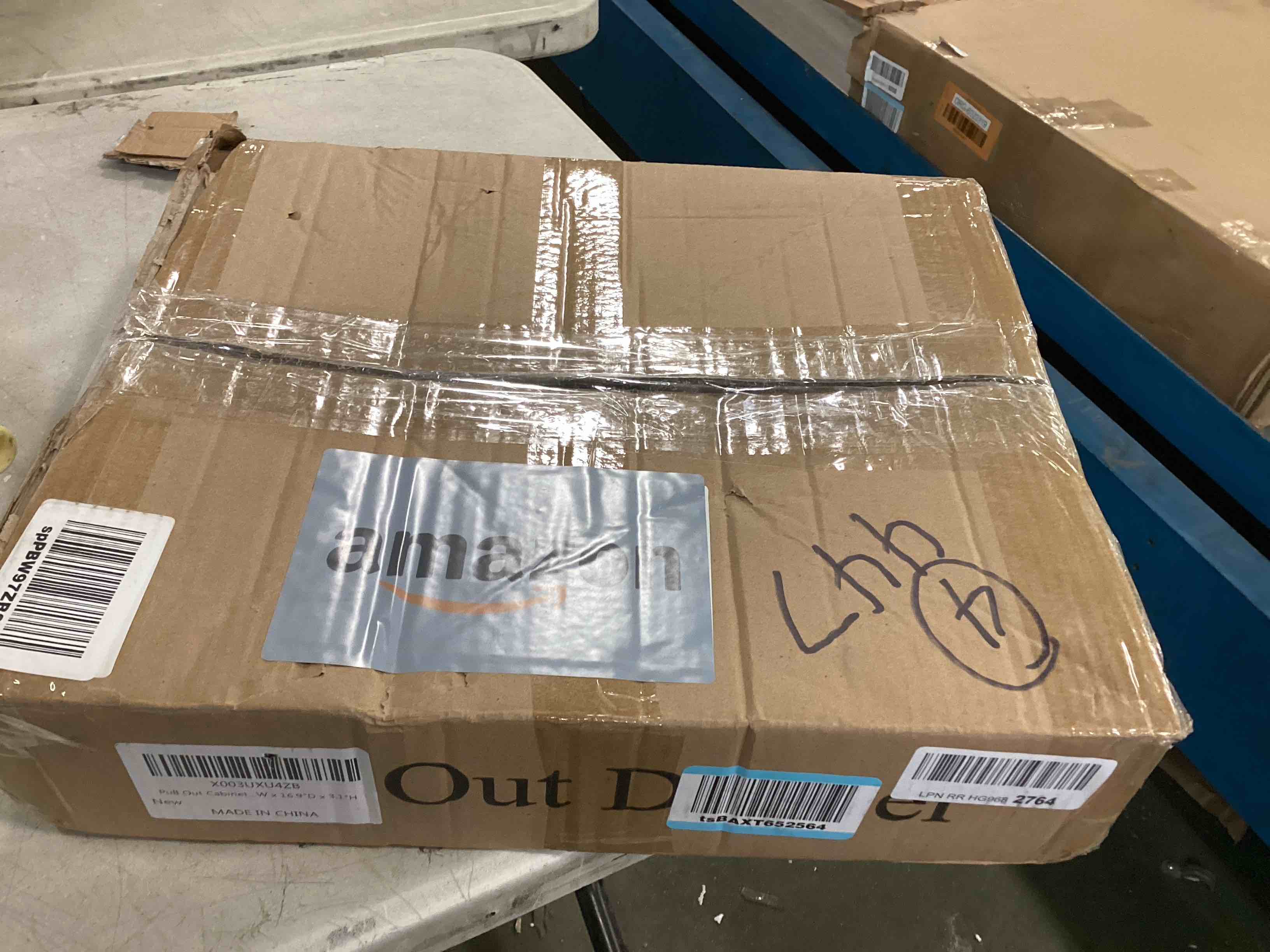 https://s3.amazonaws.com/lotting-images-prod/bidfta/YEL5722777_1710945341203.jpeg