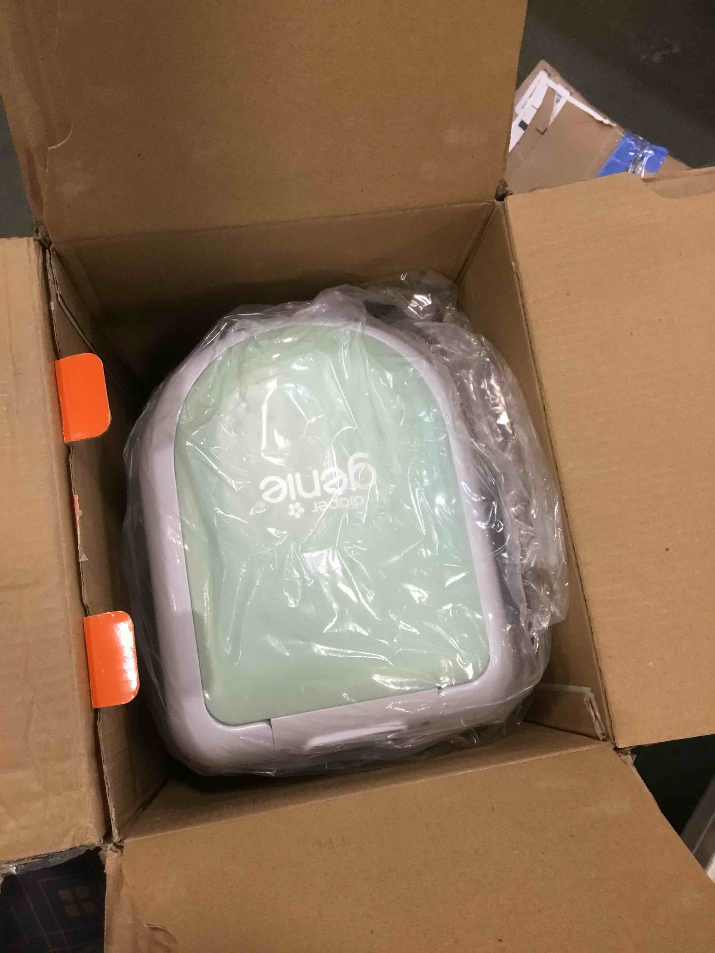 https://s3.amazonaws.com/lotting-images-prod/bidfta/YEL5723811_1710936822944.jpeg