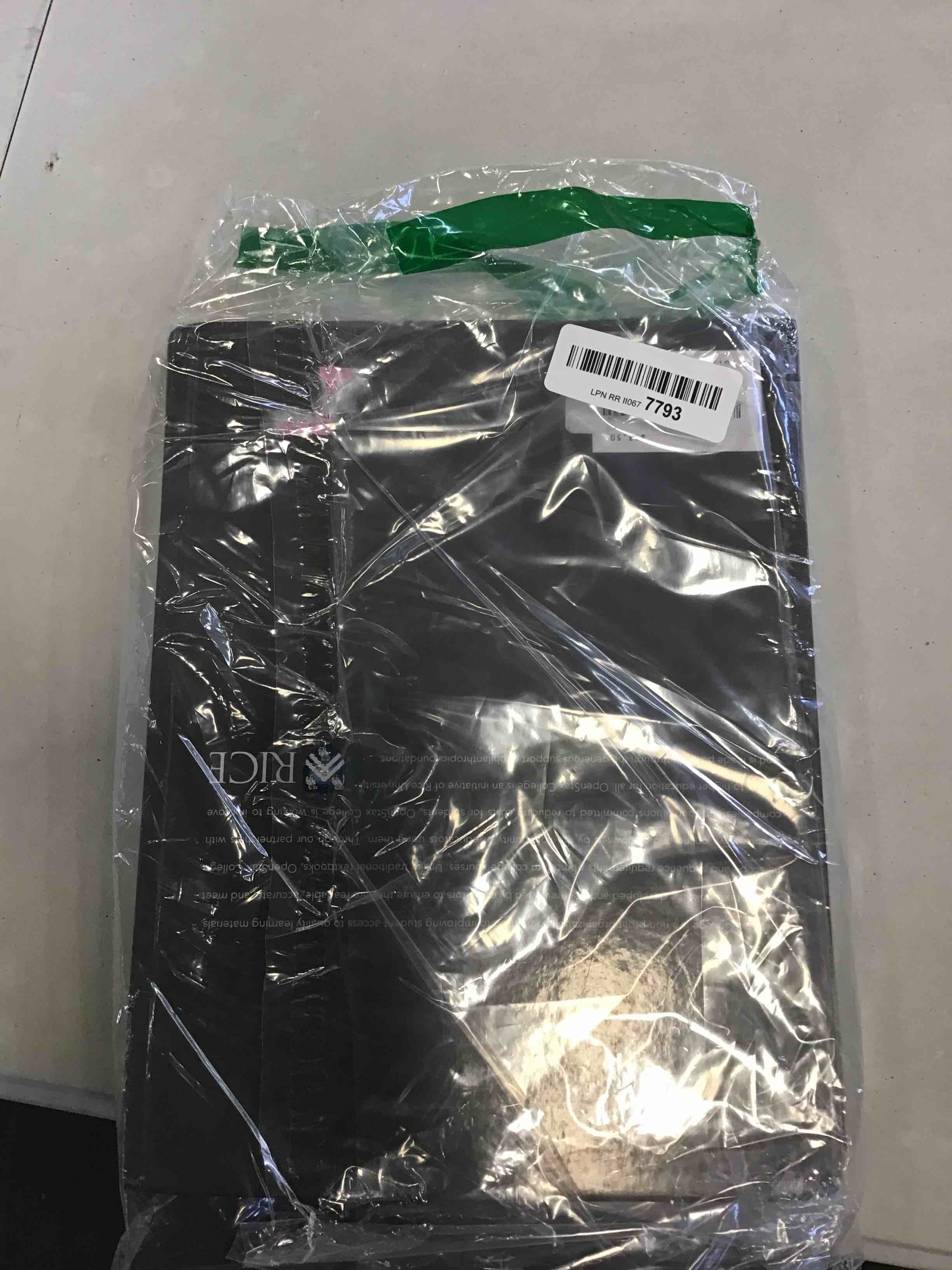 https://s3.amazonaws.com/lotting-images-prod/bidfta/YEL5725328_1712249587651.jpeg