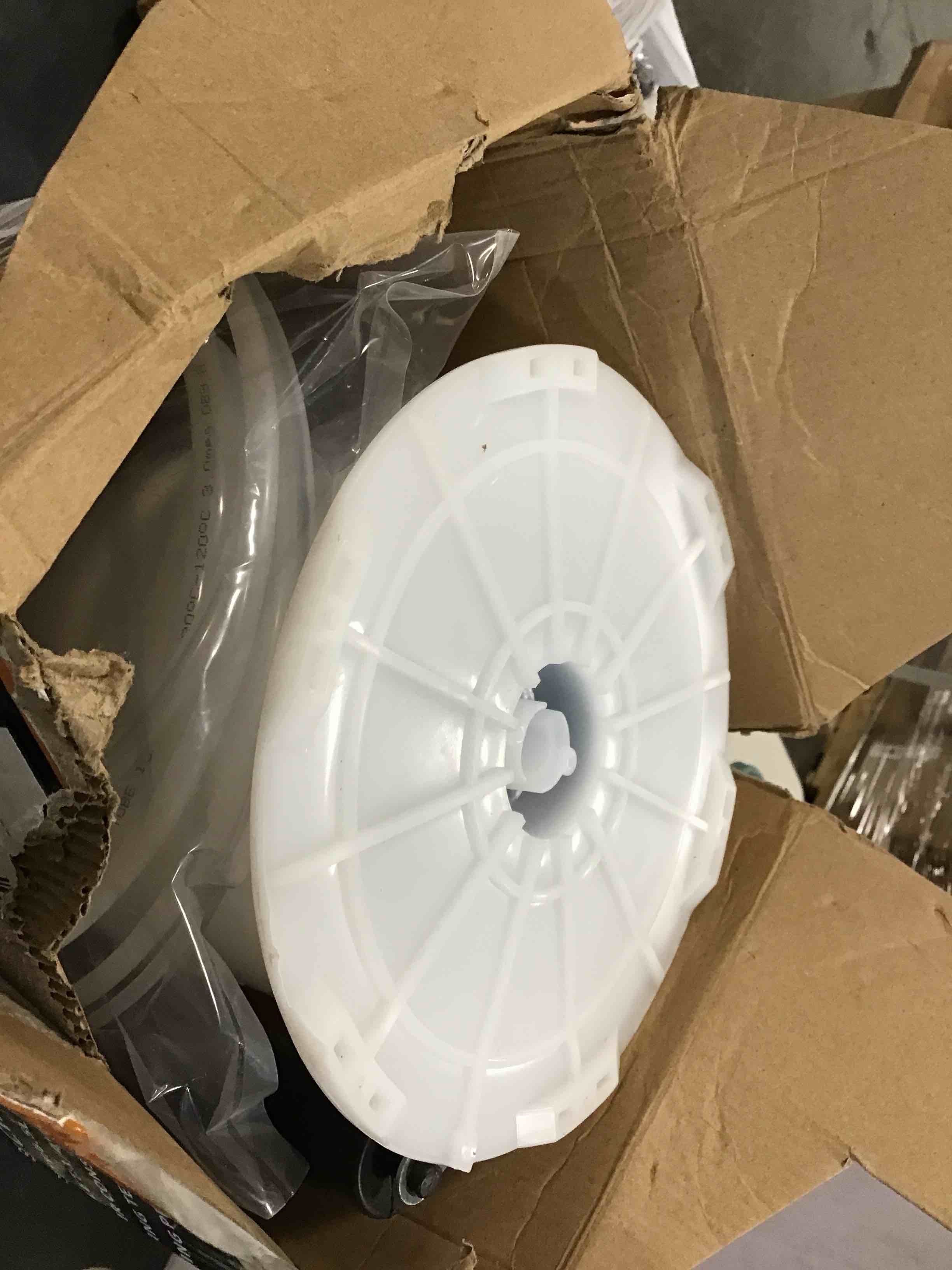 https://s3.amazonaws.com/lotting-images-prod/bidfta/YEL5726059_1710508625834.jpeg
