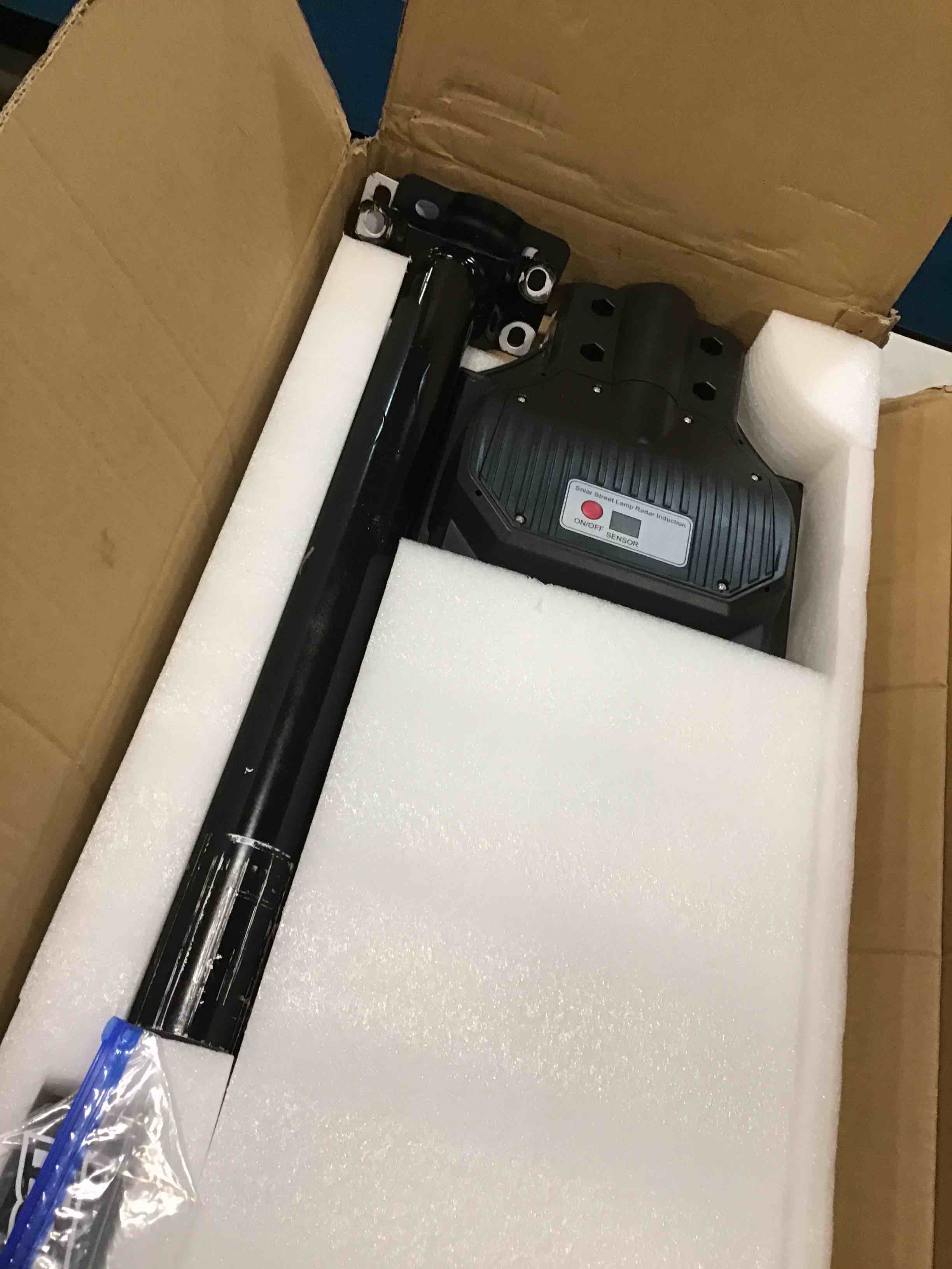 https://s3.amazonaws.com/lotting-images-prod/bidfta/YEL5726680_1710762933218.jpeg