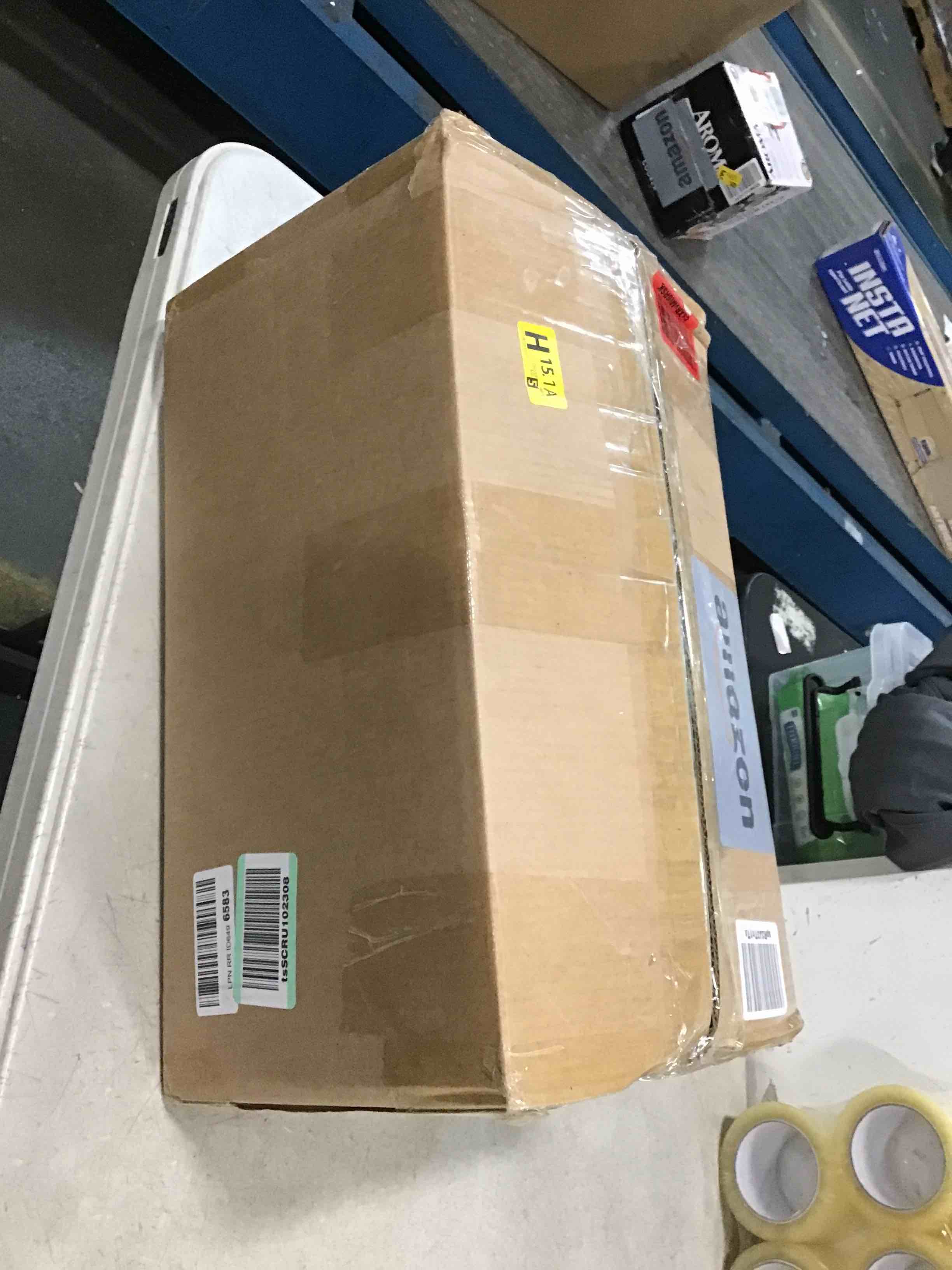 https://s3.amazonaws.com/lotting-images-prod/bidfta/YEL5726719_1710766652661.jpeg