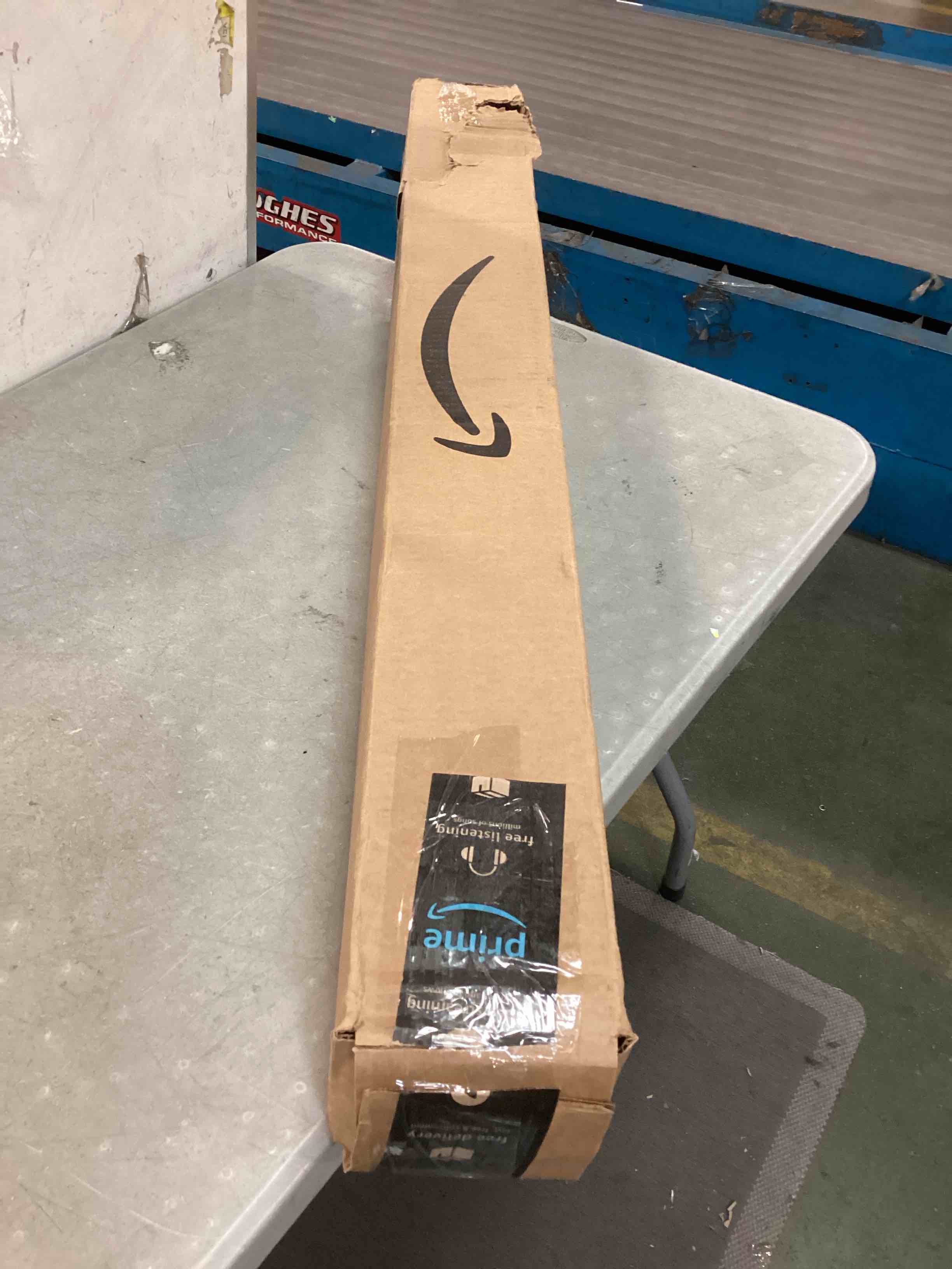 https://s3.amazonaws.com/lotting-images-prod/bidfta/YEL5727912_1721966160152.jpeg