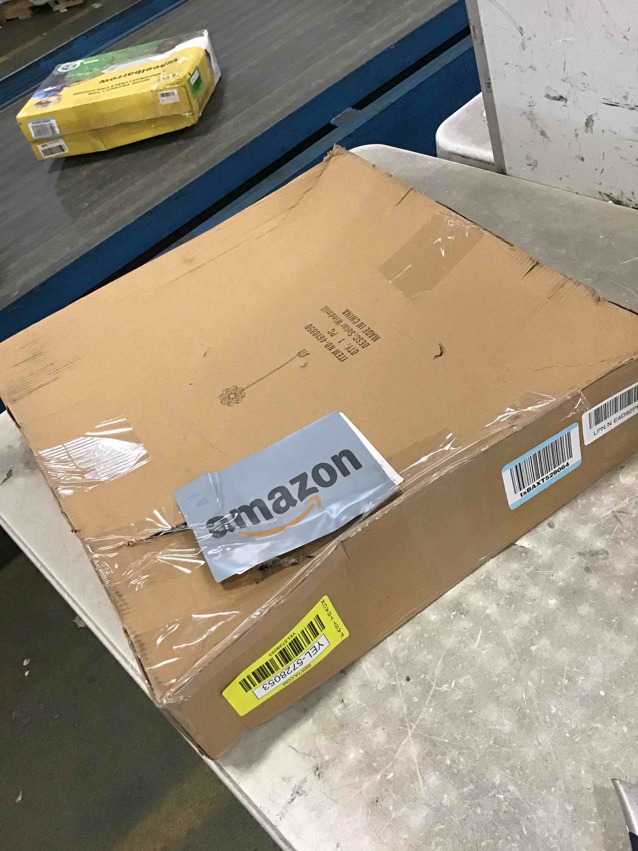 https://s3.amazonaws.com/lotting-images-prod/bidfta/YEL5728053_1722015044546.jpeg