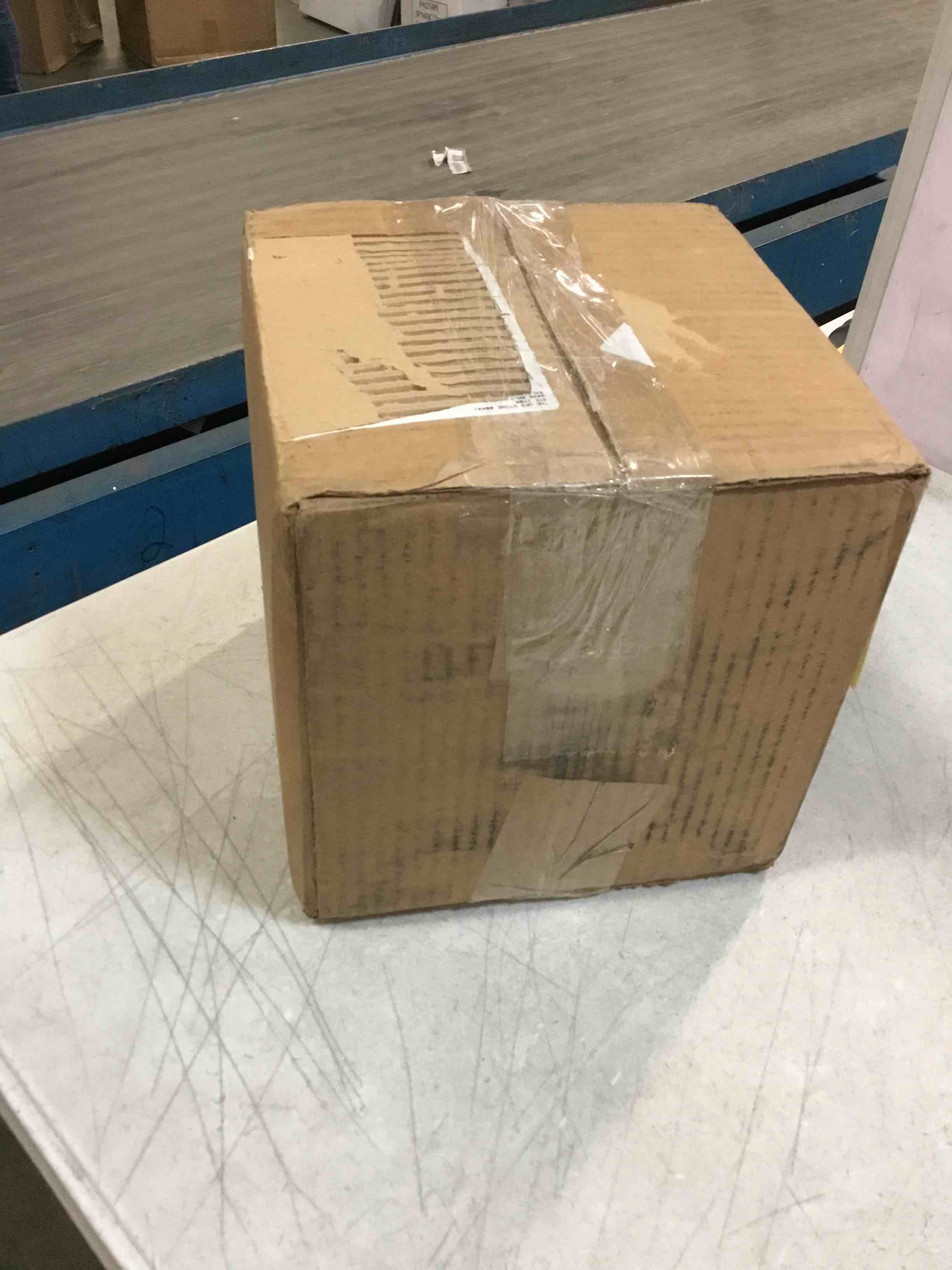 https://s3.amazonaws.com/lotting-images-prod/bidfta/YEL5729575_1711195293883.jpeg