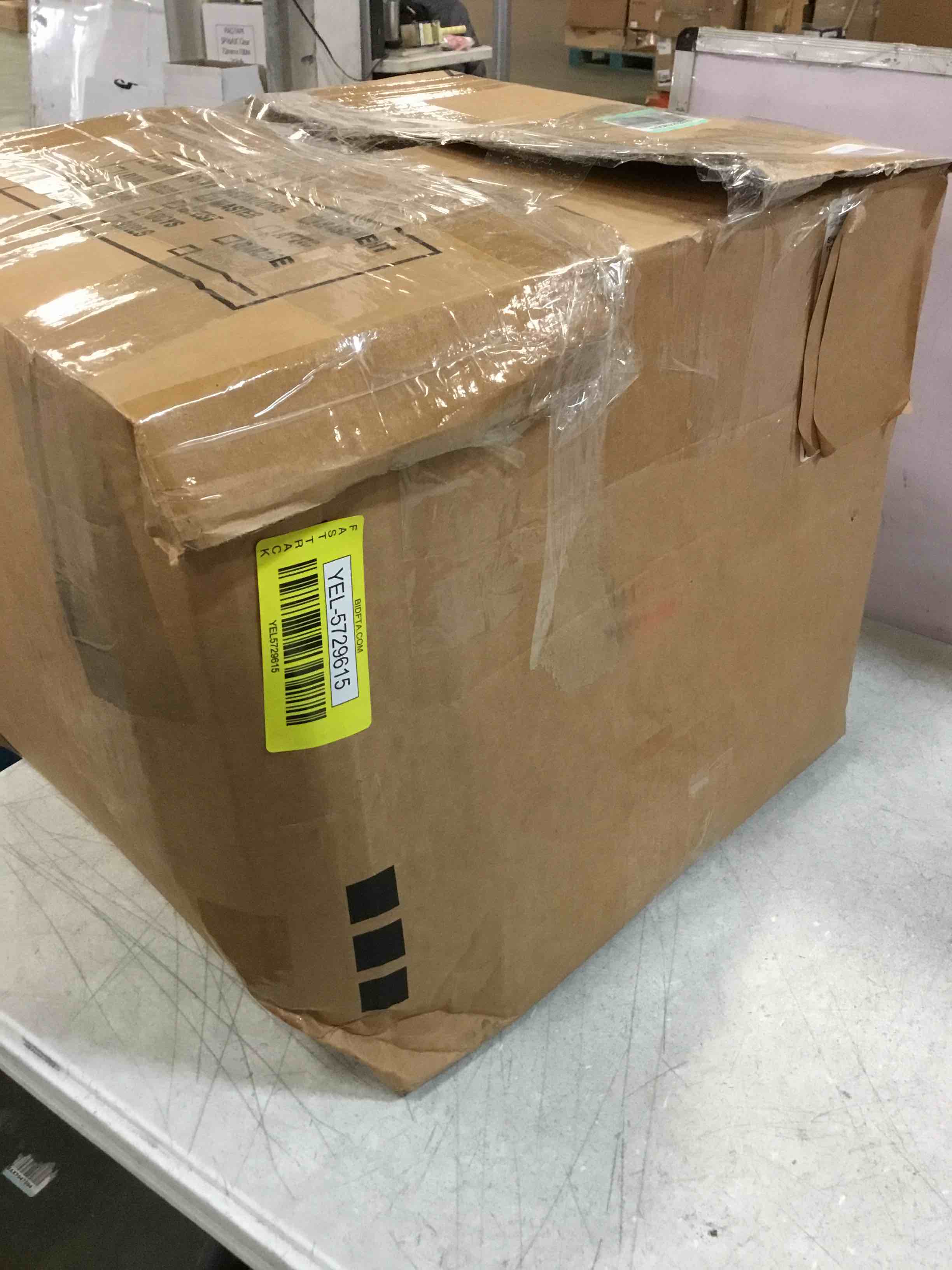 https://s3.amazonaws.com/lotting-images-prod/bidfta/YEL5729615_1711202809228.jpeg