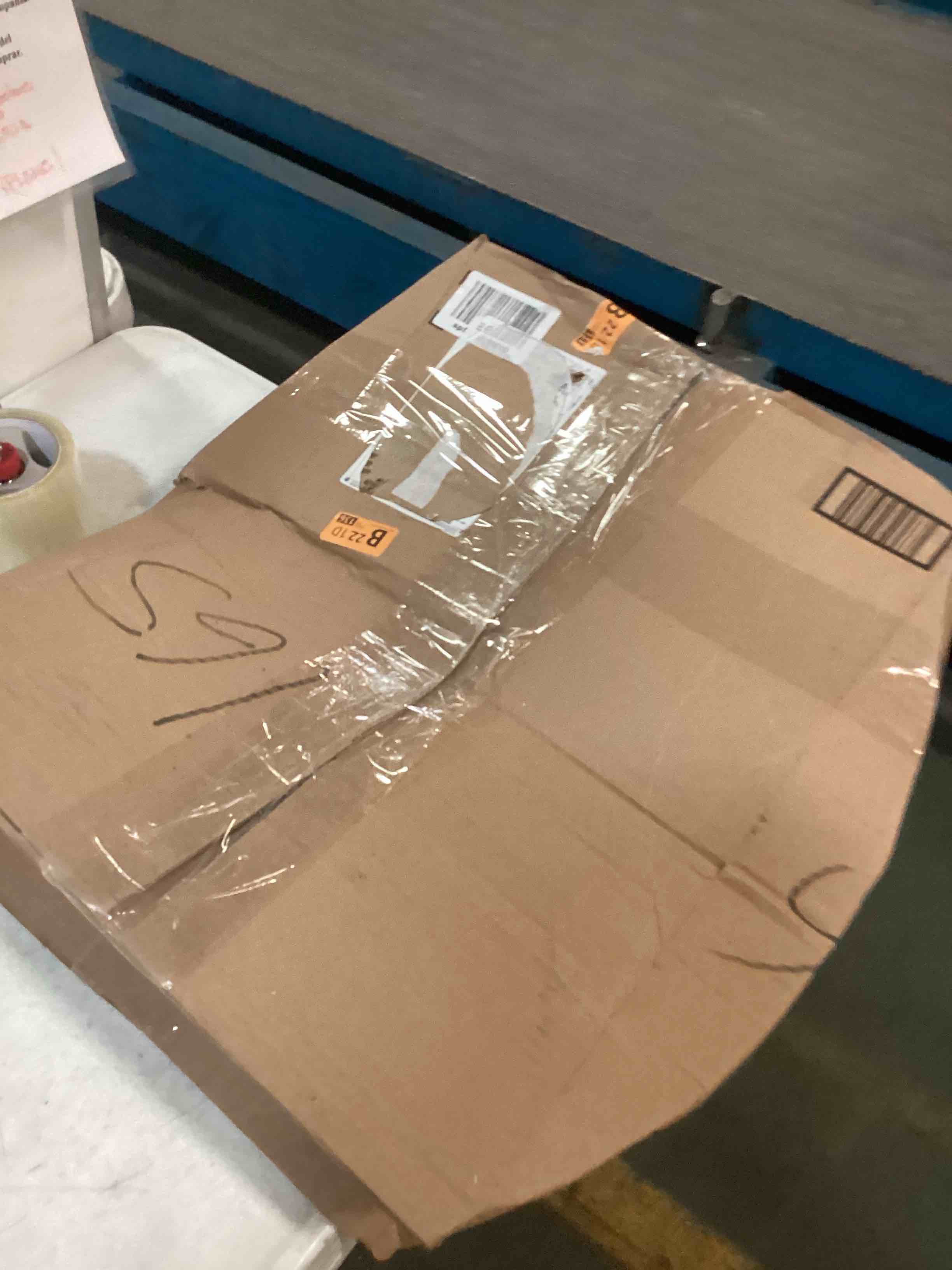 https://s3.amazonaws.com/lotting-images-prod/bidfta/YEL5730743_1710596049112.jpeg