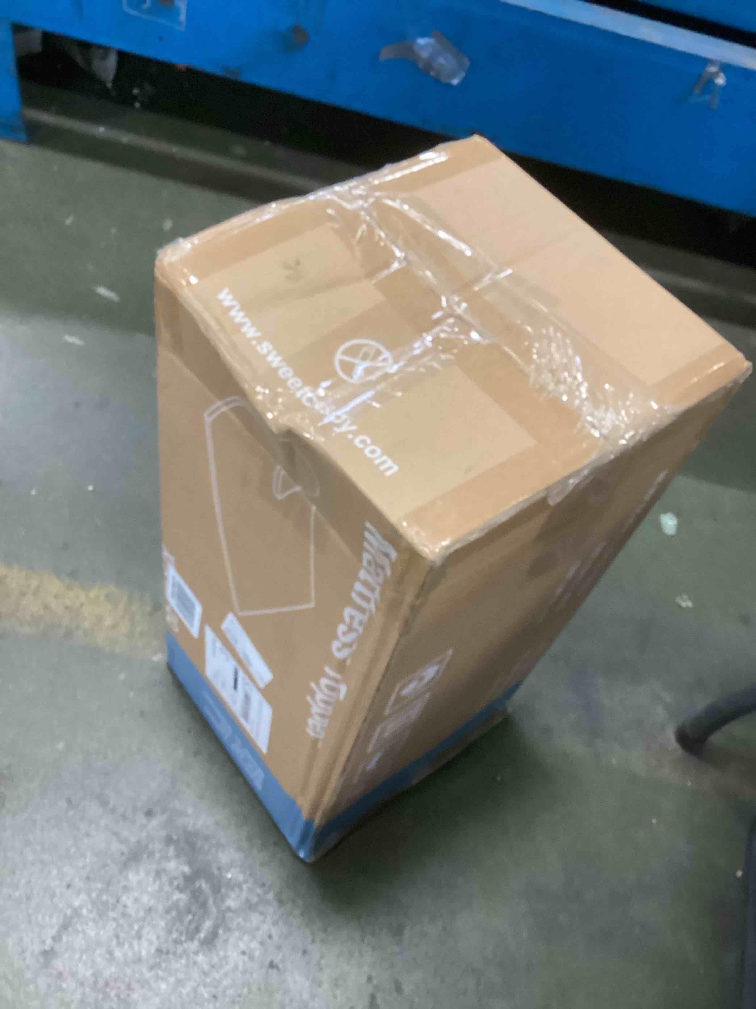 https://s3.amazonaws.com/lotting-images-prod/bidfta/YEL5731438_1710940417806.jpeg
