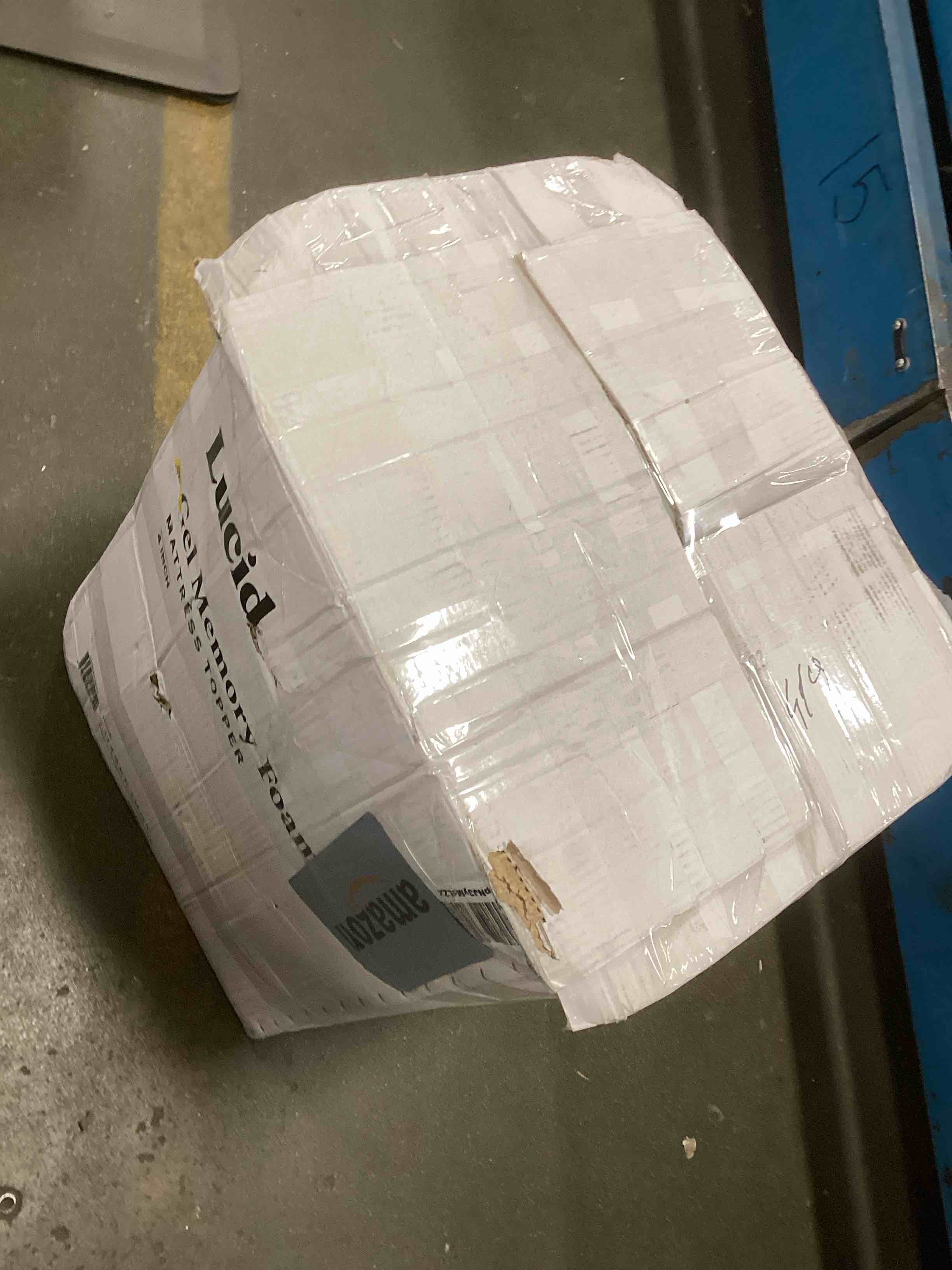 https://s3.amazonaws.com/lotting-images-prod/bidfta/YEL5731461_1710942308086.jpeg