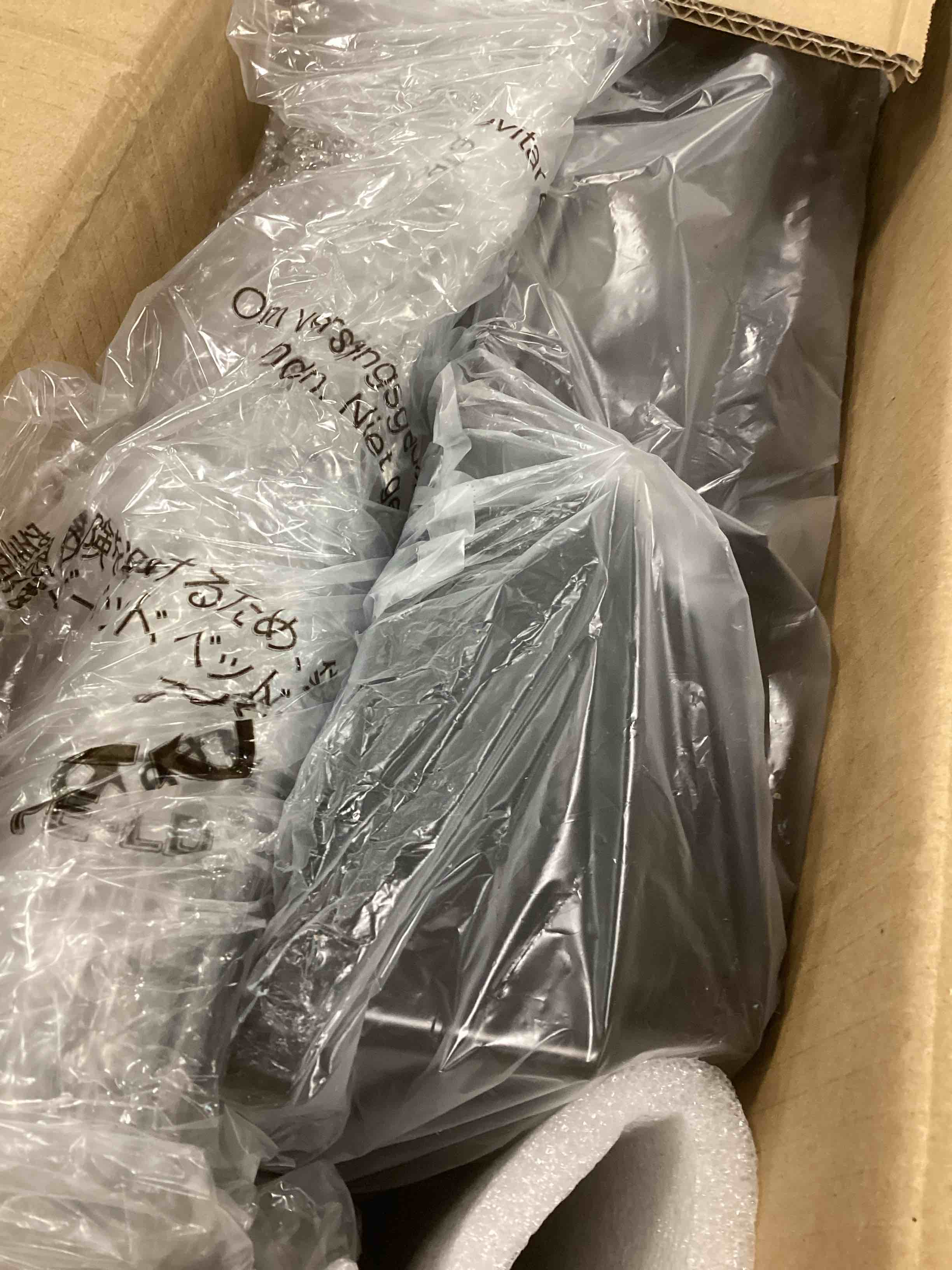 https://s3.amazonaws.com/lotting-images-prod/bidfta/YEL5731998_1709988903308.jpeg
