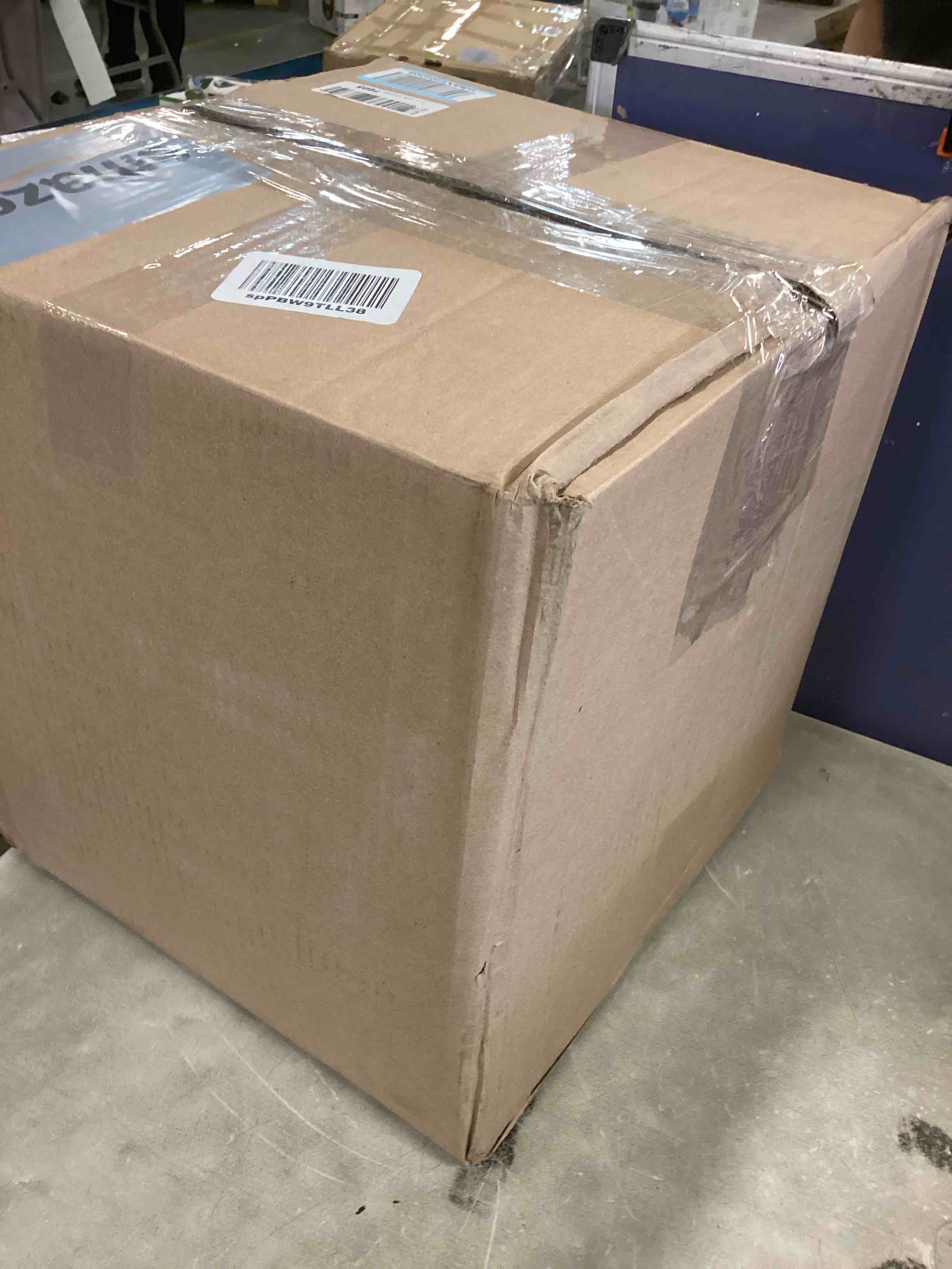 https://s3.amazonaws.com/lotting-images-prod/bidfta/YEL5732524_1710264026675.jpeg