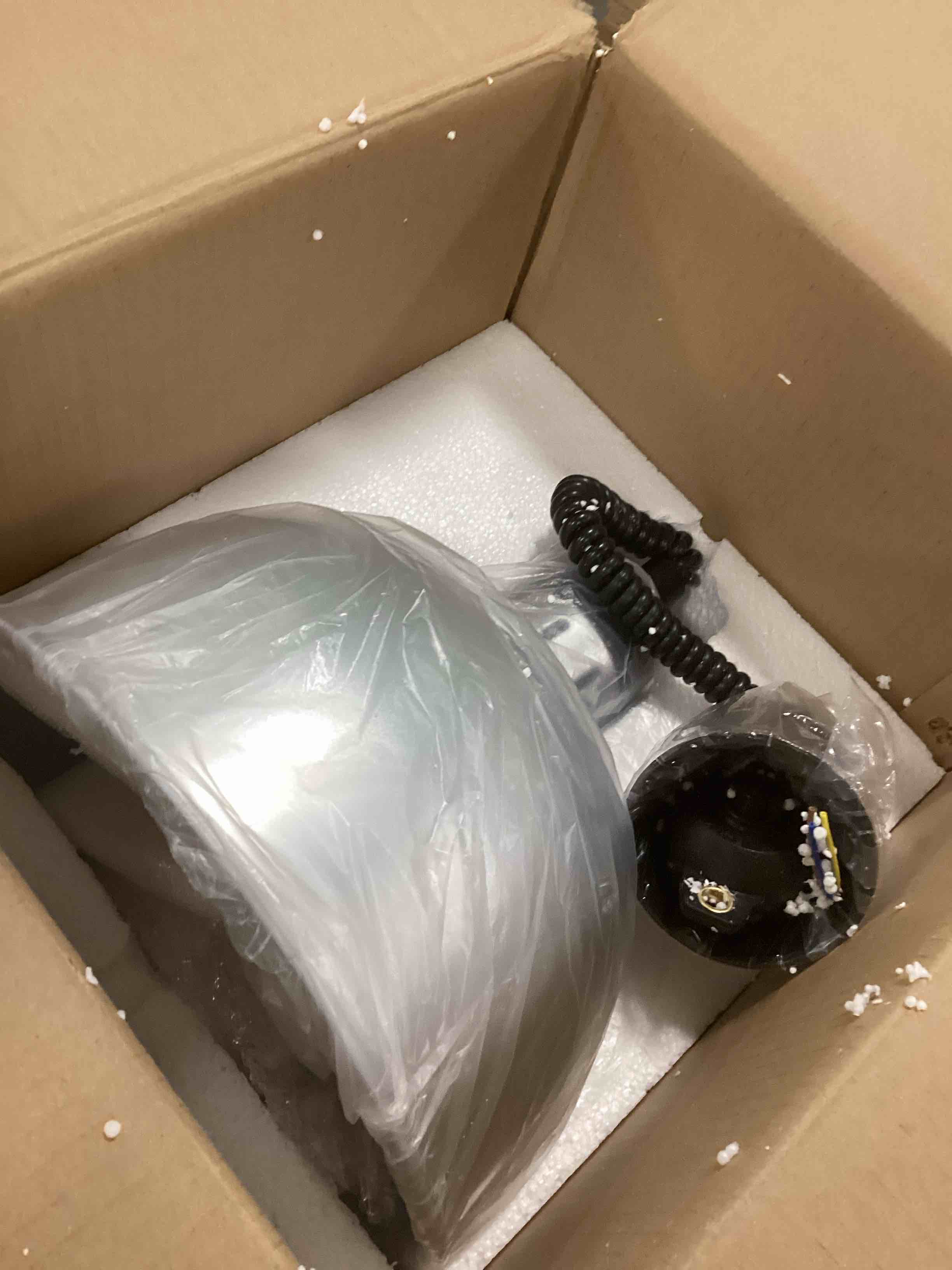 https://s3.amazonaws.com/lotting-images-prod/bidfta/YEL5733079_1710508126761.jpeg