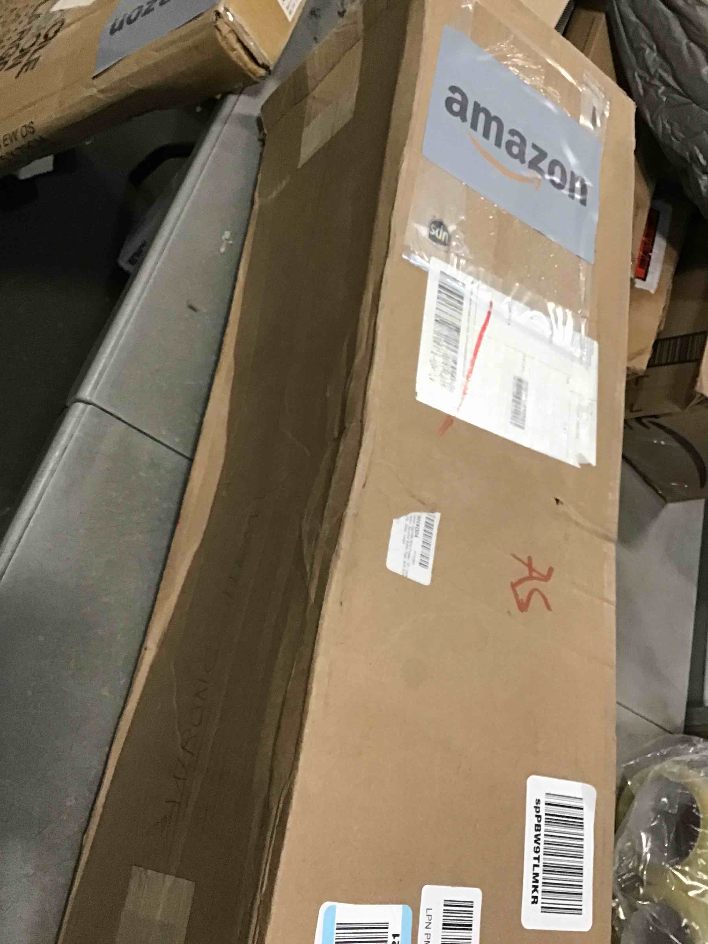 https://s3.amazonaws.com/lotting-images-prod/bidfta/YEL5734183_1710339634197.jpeg