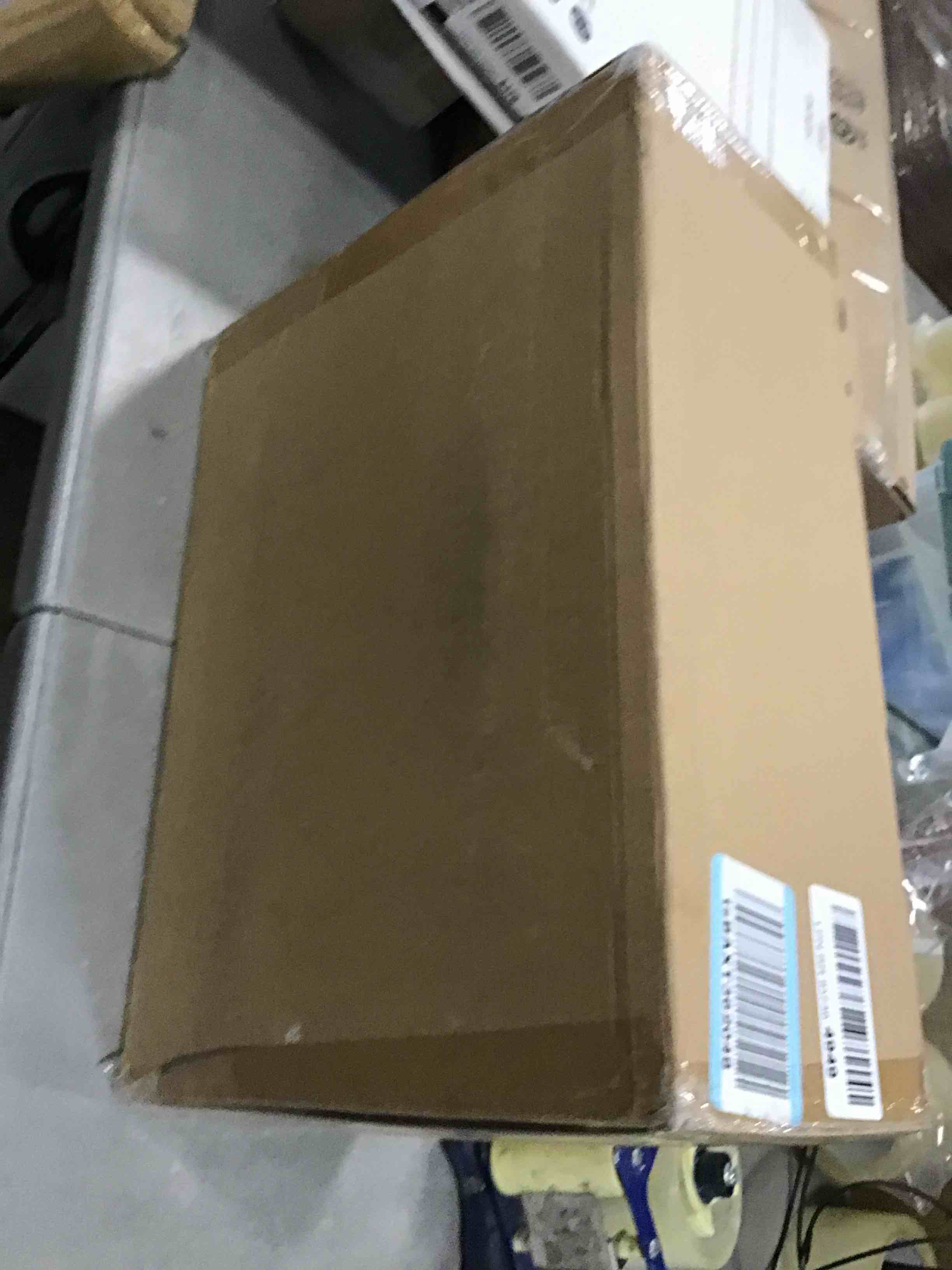 https://s3.amazonaws.com/lotting-images-prod/bidfta/YEL5734189_1710339934474.jpeg