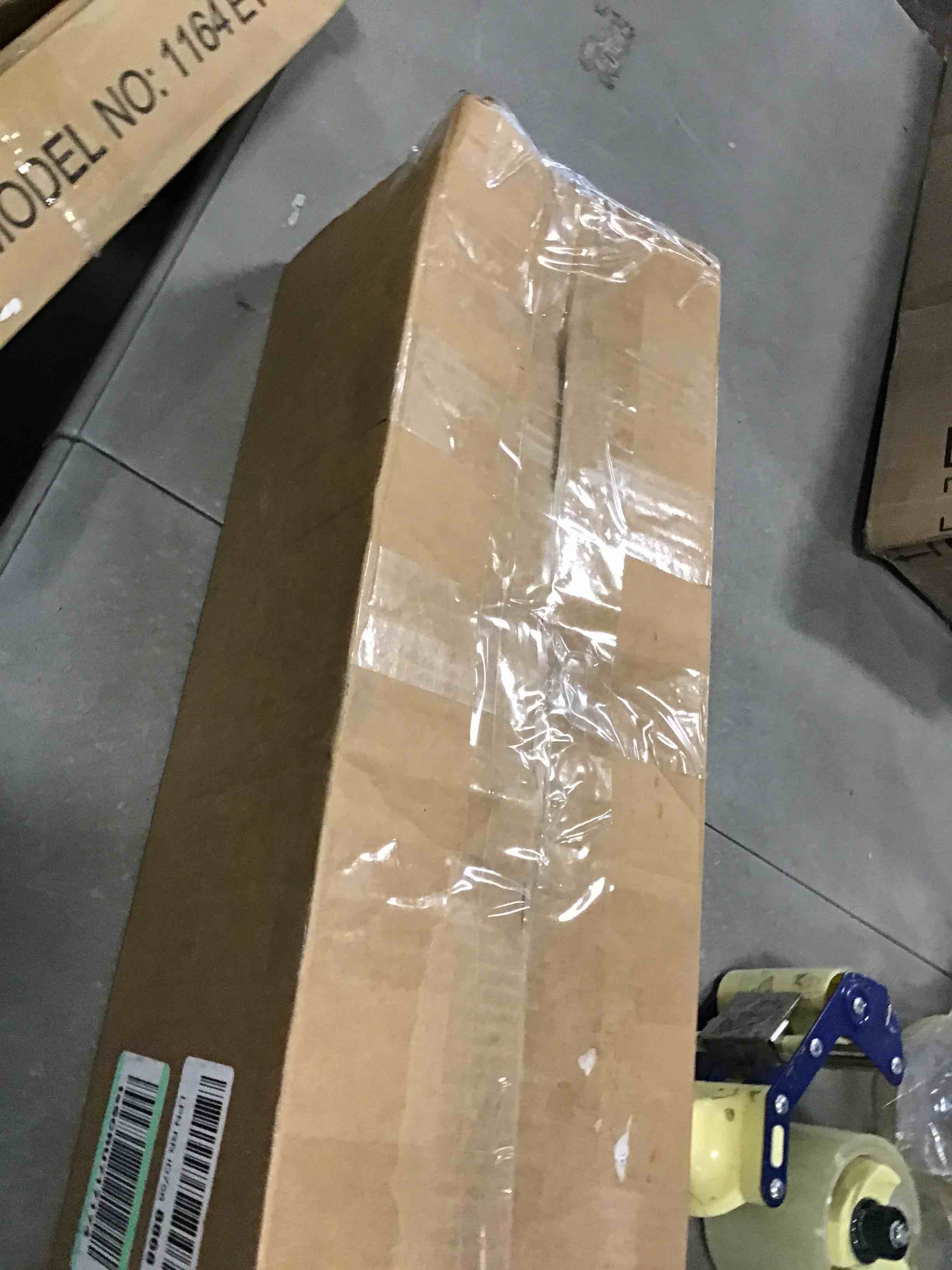 https://s3.amazonaws.com/lotting-images-prod/bidfta/YEL5734205_1710340891028.jpeg