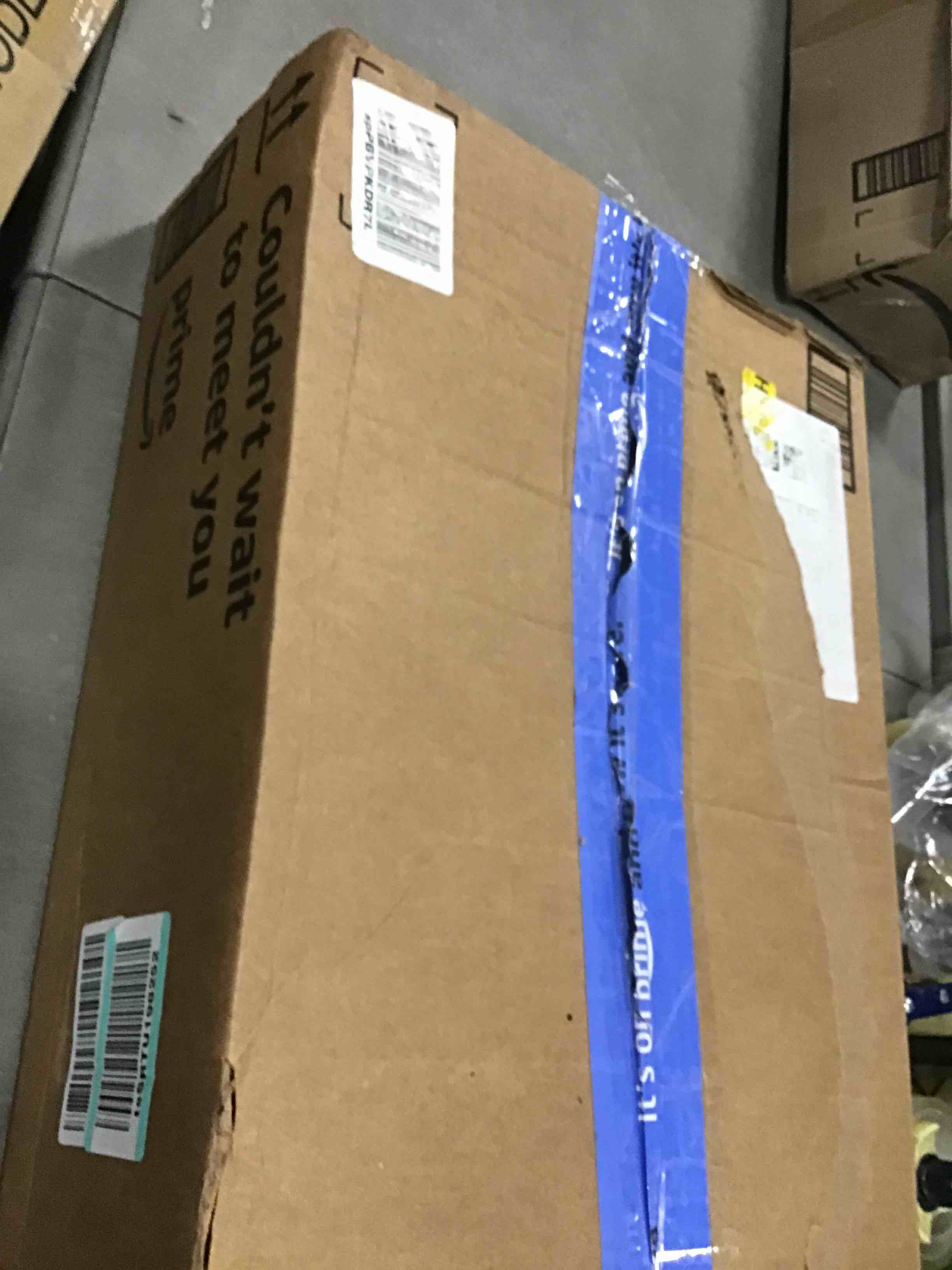 https://s3.amazonaws.com/lotting-images-prod/bidfta/YEL5734207_1710340945748.jpeg