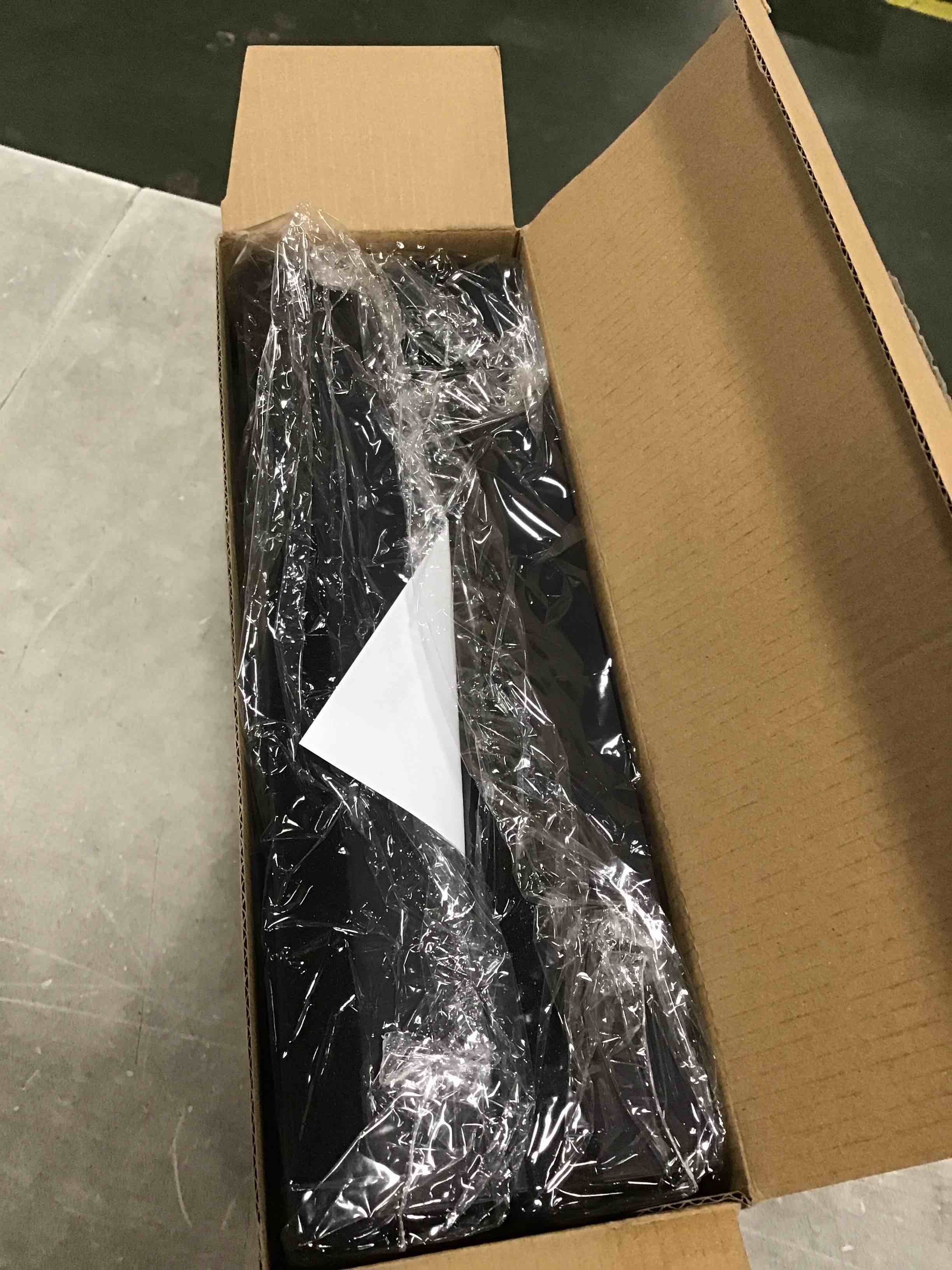 https://s3.amazonaws.com/lotting-images-prod/bidfta/YEL5736396_1710415016105.jpeg