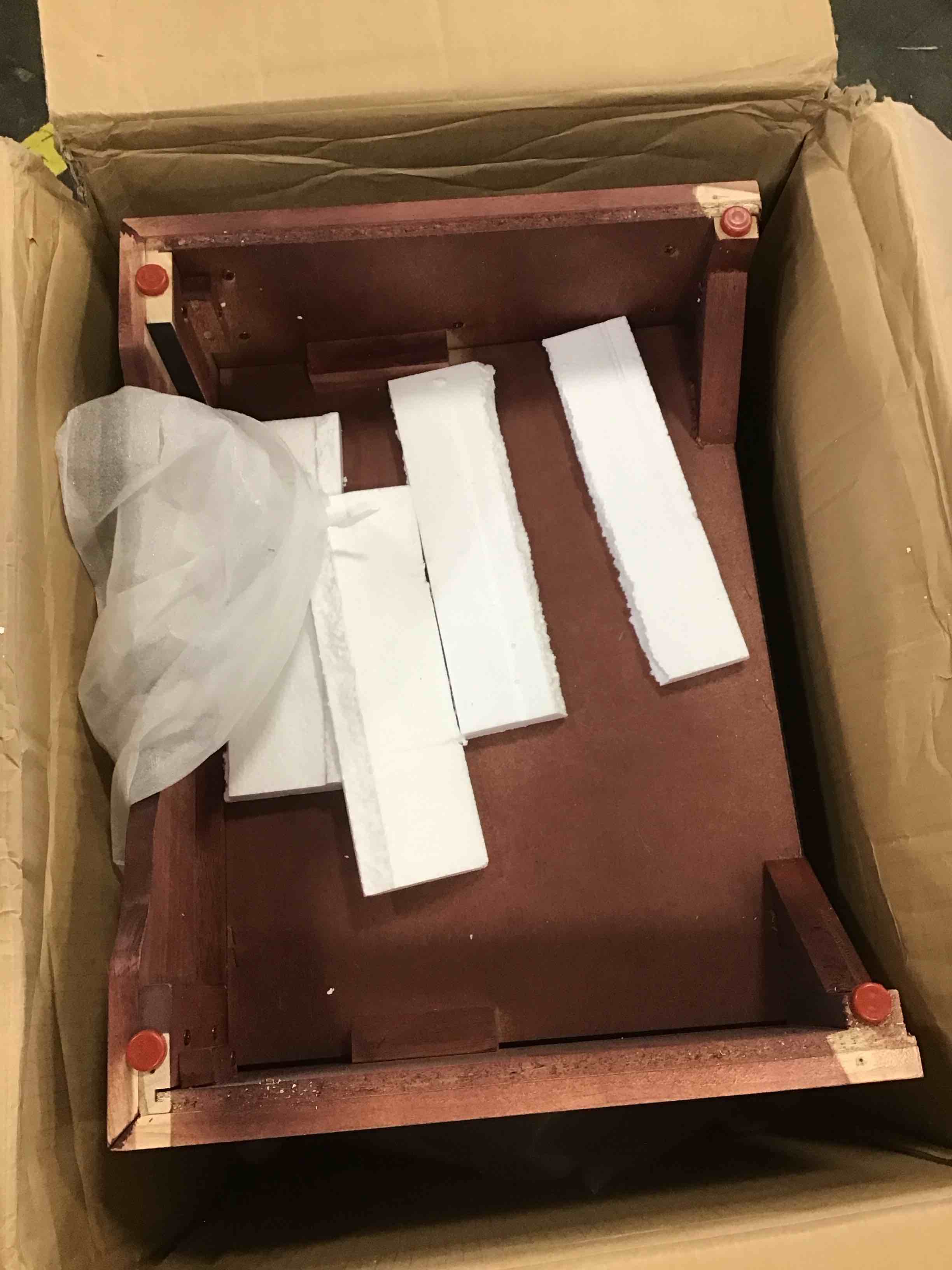 https://s3.amazonaws.com/lotting-images-prod/bidfta/YEL5737682_1712088778090.jpeg