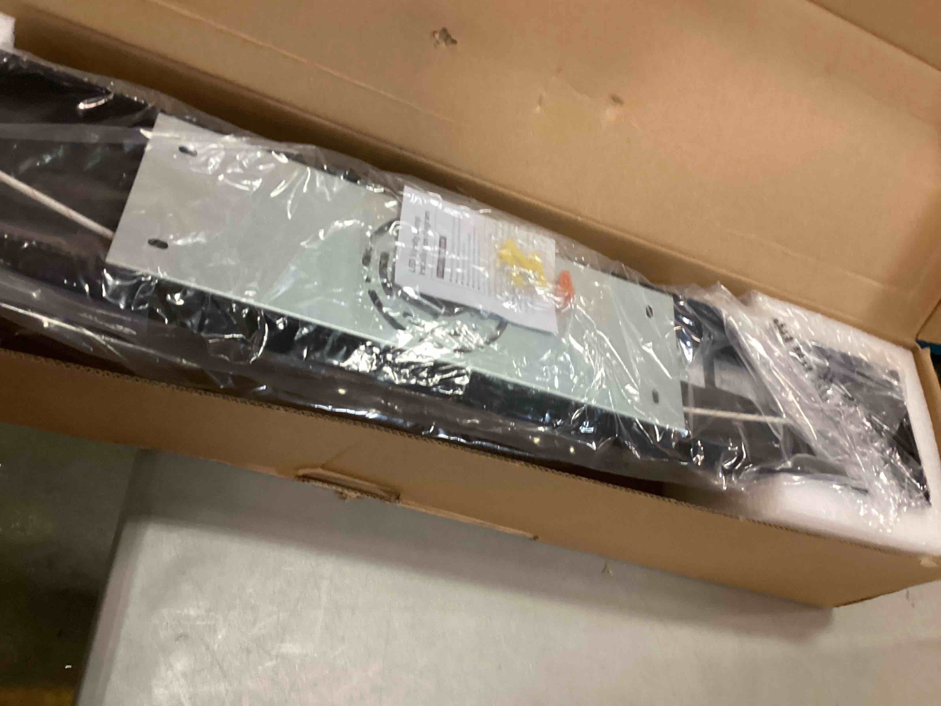 https://s3.amazonaws.com/lotting-images-prod/bidfta/YEL5738820_1709931036320.jpeg