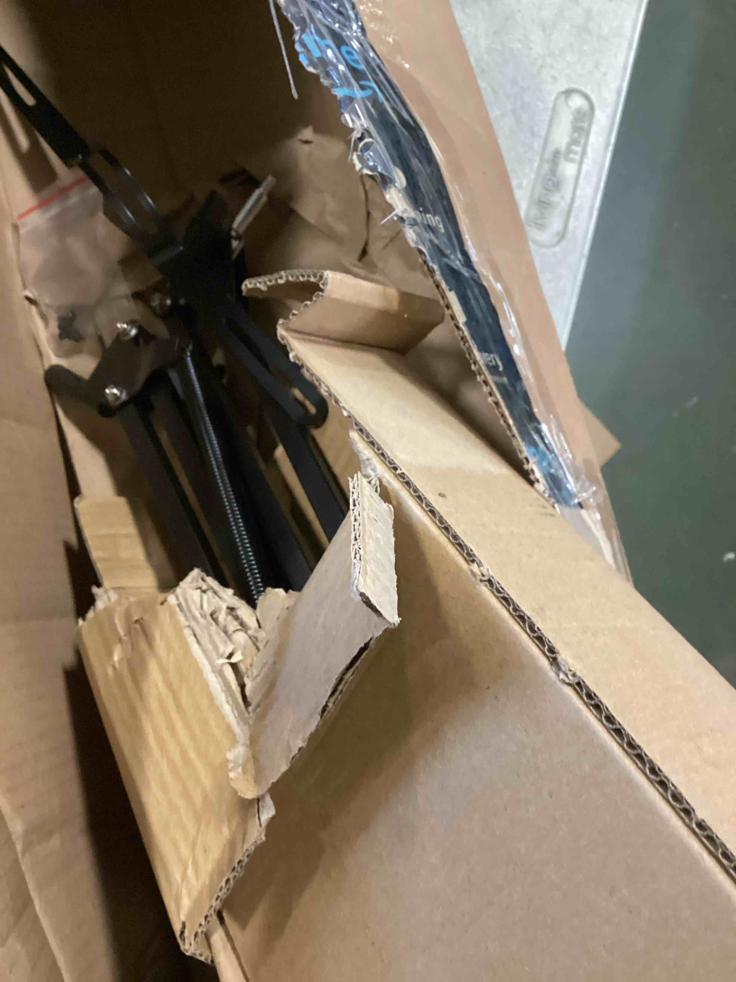 https://s3.amazonaws.com/lotting-images-prod/bidfta/YEL5739082_1710182558884.jpeg