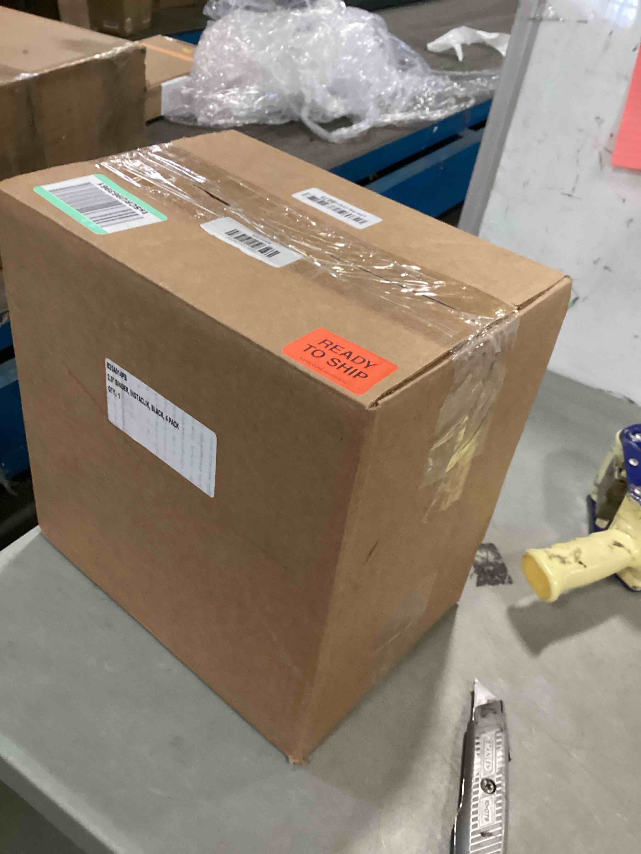https://s3.amazonaws.com/lotting-images-prod/bidfta/YEL5739249_1710340137398.jpeg