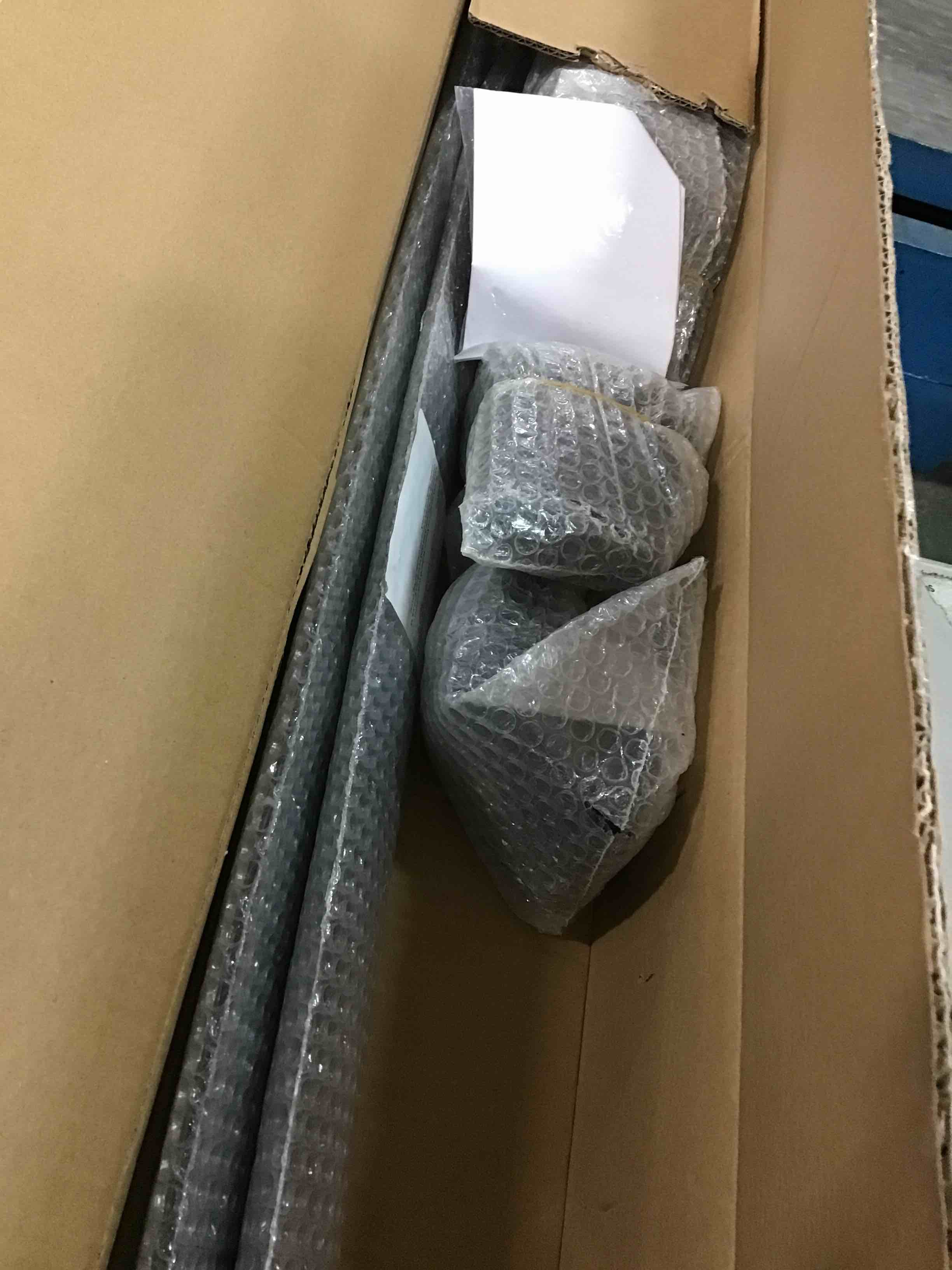https://s3.amazonaws.com/lotting-images-prod/bidfta/YEL5739501_1709988702682.jpeg