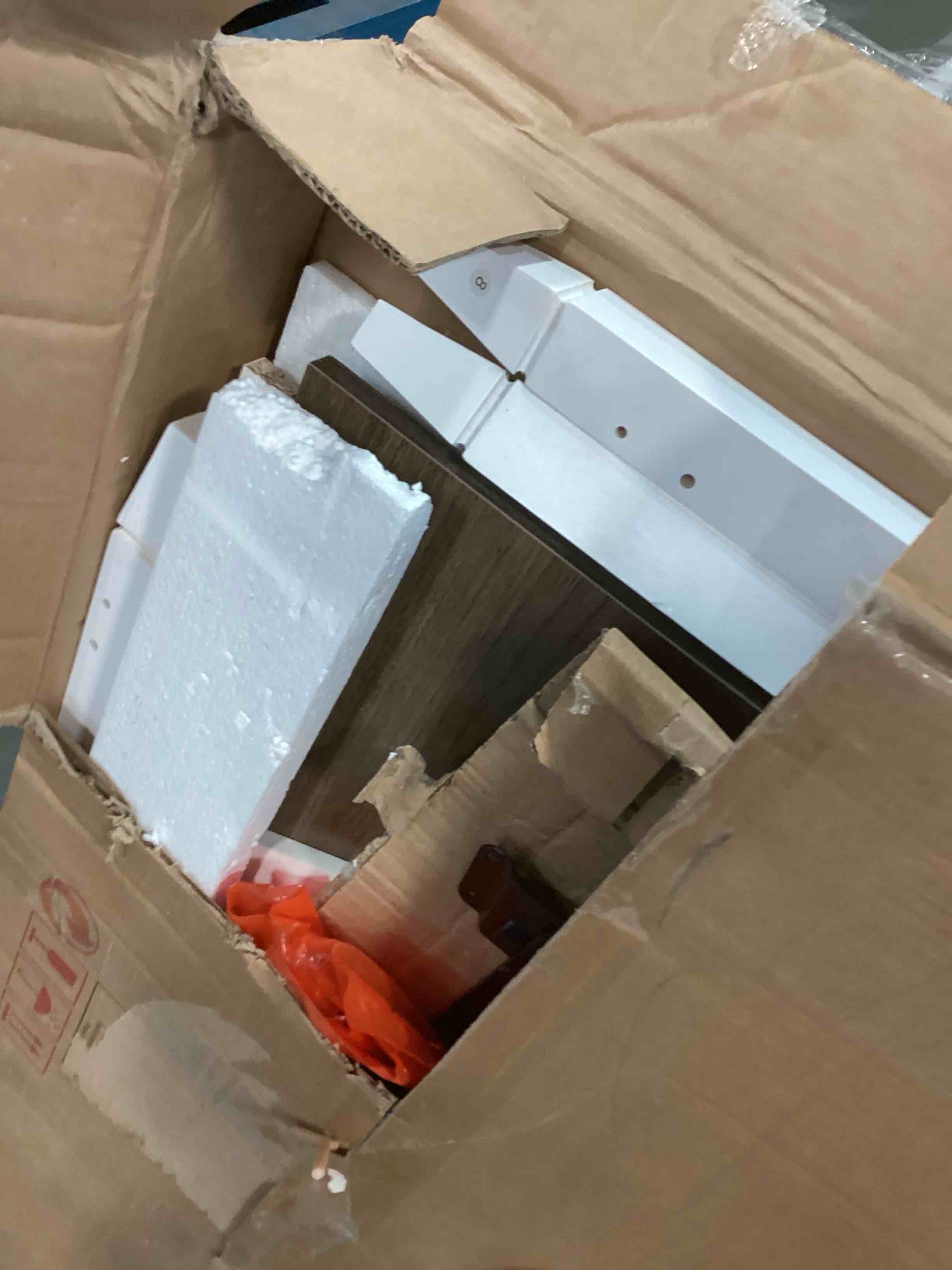 https://s3.amazonaws.com/lotting-images-prod/bidfta/YEL5739832_1710172411036.jpeg