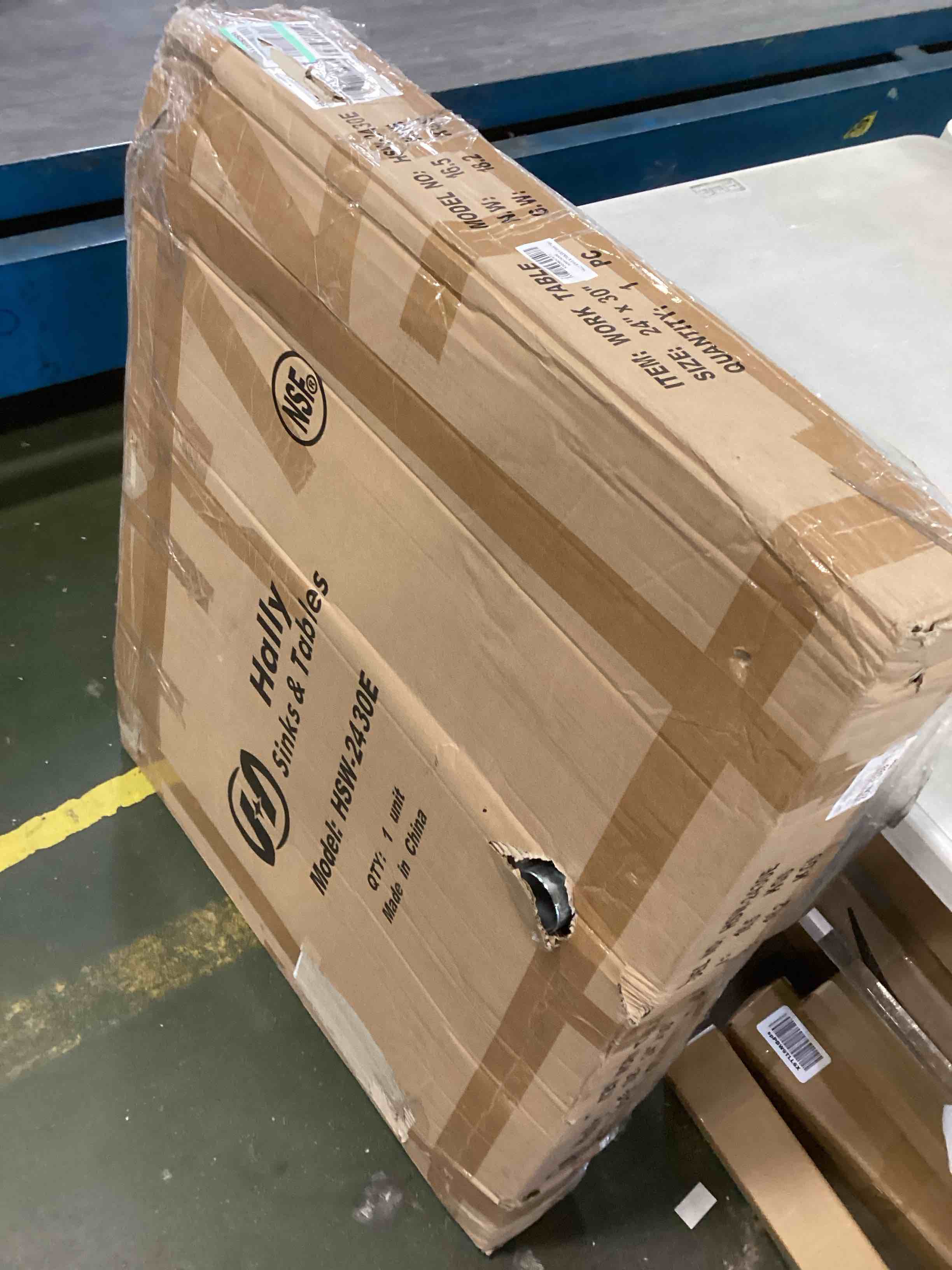https://s3.amazonaws.com/lotting-images-prod/bidfta/YEL5740563_1710353445842.jpeg