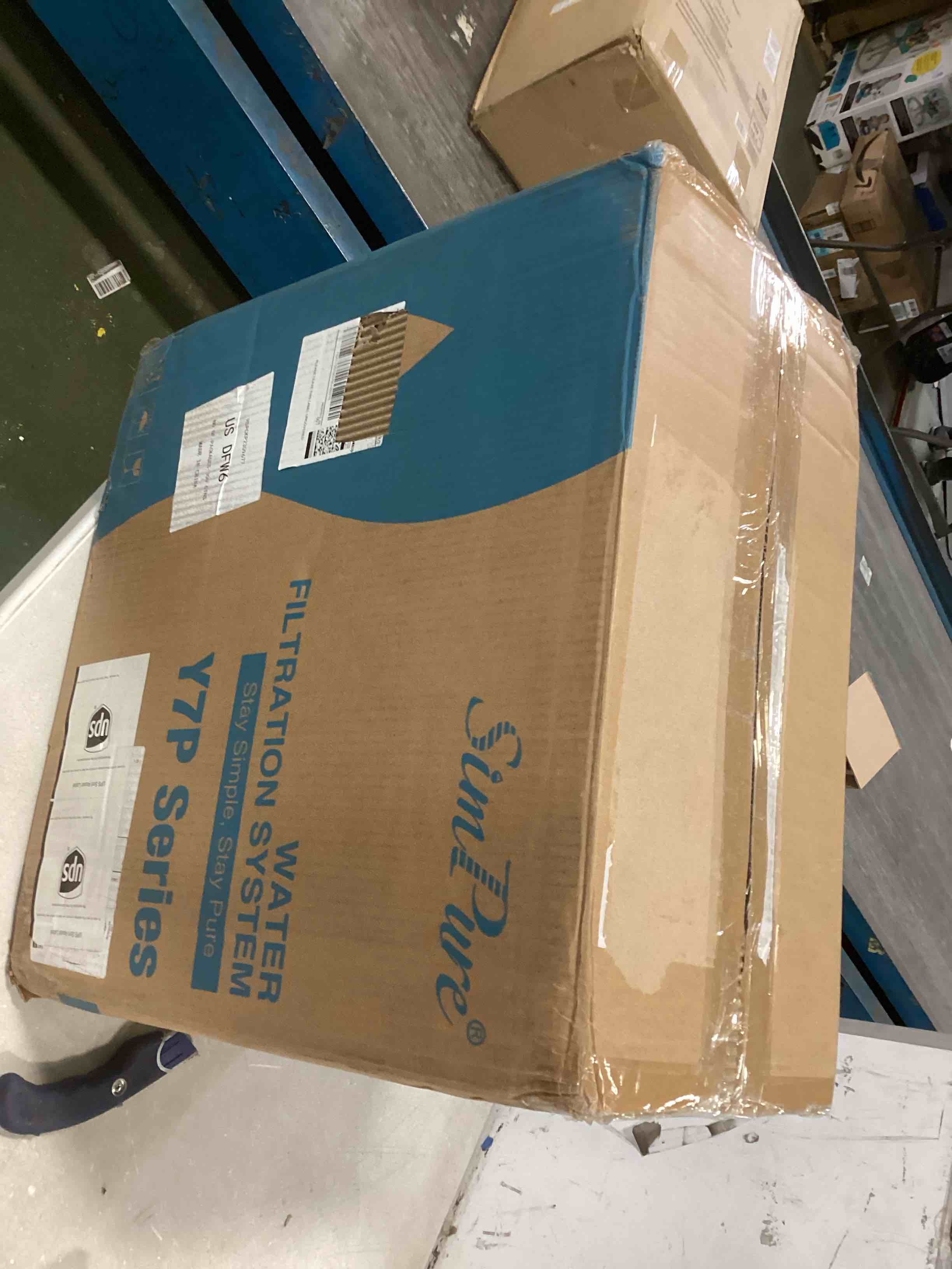 https://s3.amazonaws.com/lotting-images-prod/bidfta/YEL5740614_1710359062949.jpeg