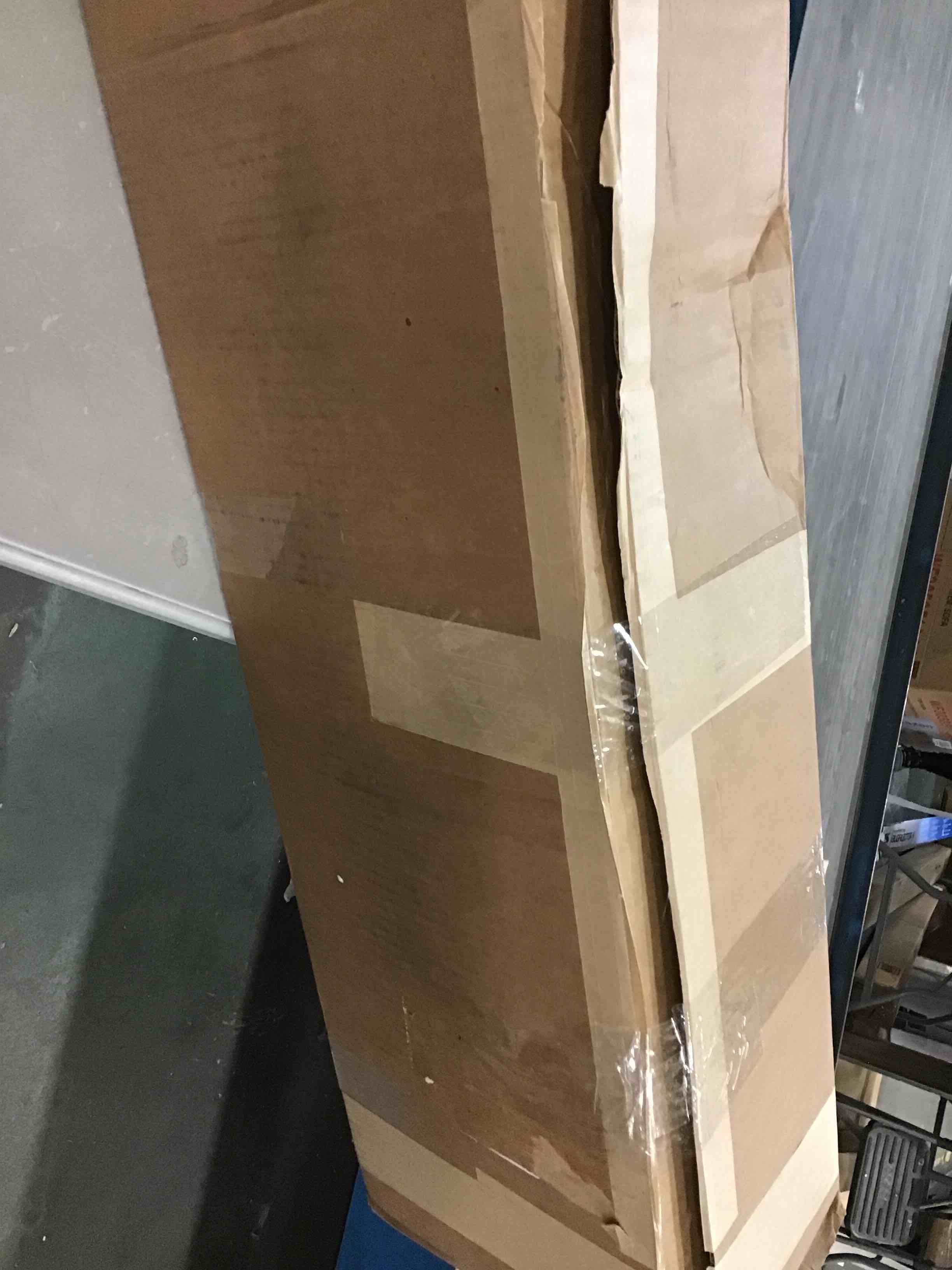 https://s3.amazonaws.com/lotting-images-prod/bidfta/YEL5741895_1710504310618.jpeg