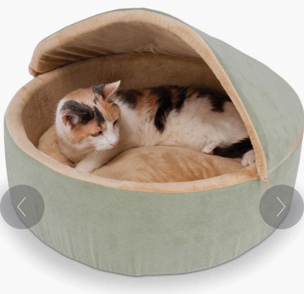 The Warming Cat Bed