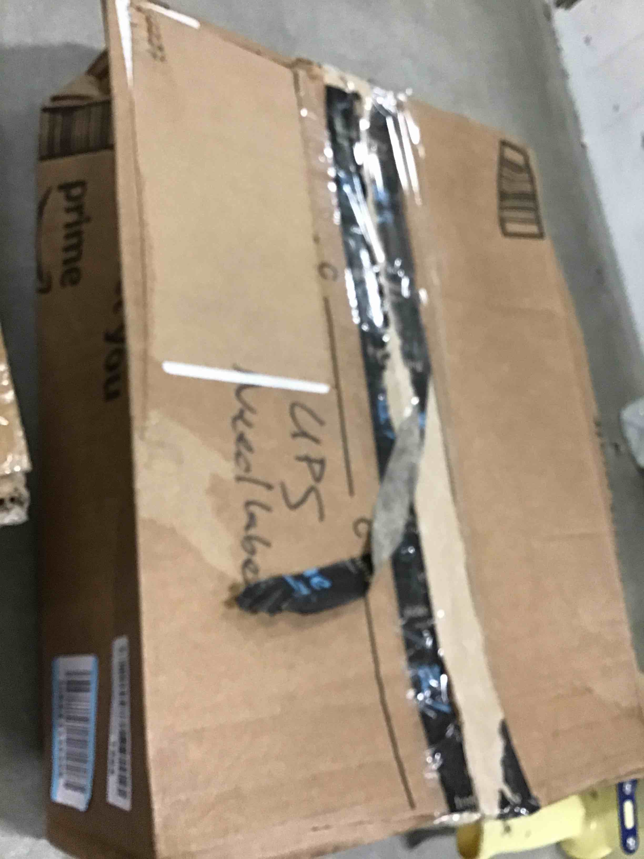 https://s3.amazonaws.com/lotting-images-prod/bidfta/YEL5742680_1709825095145.jpeg