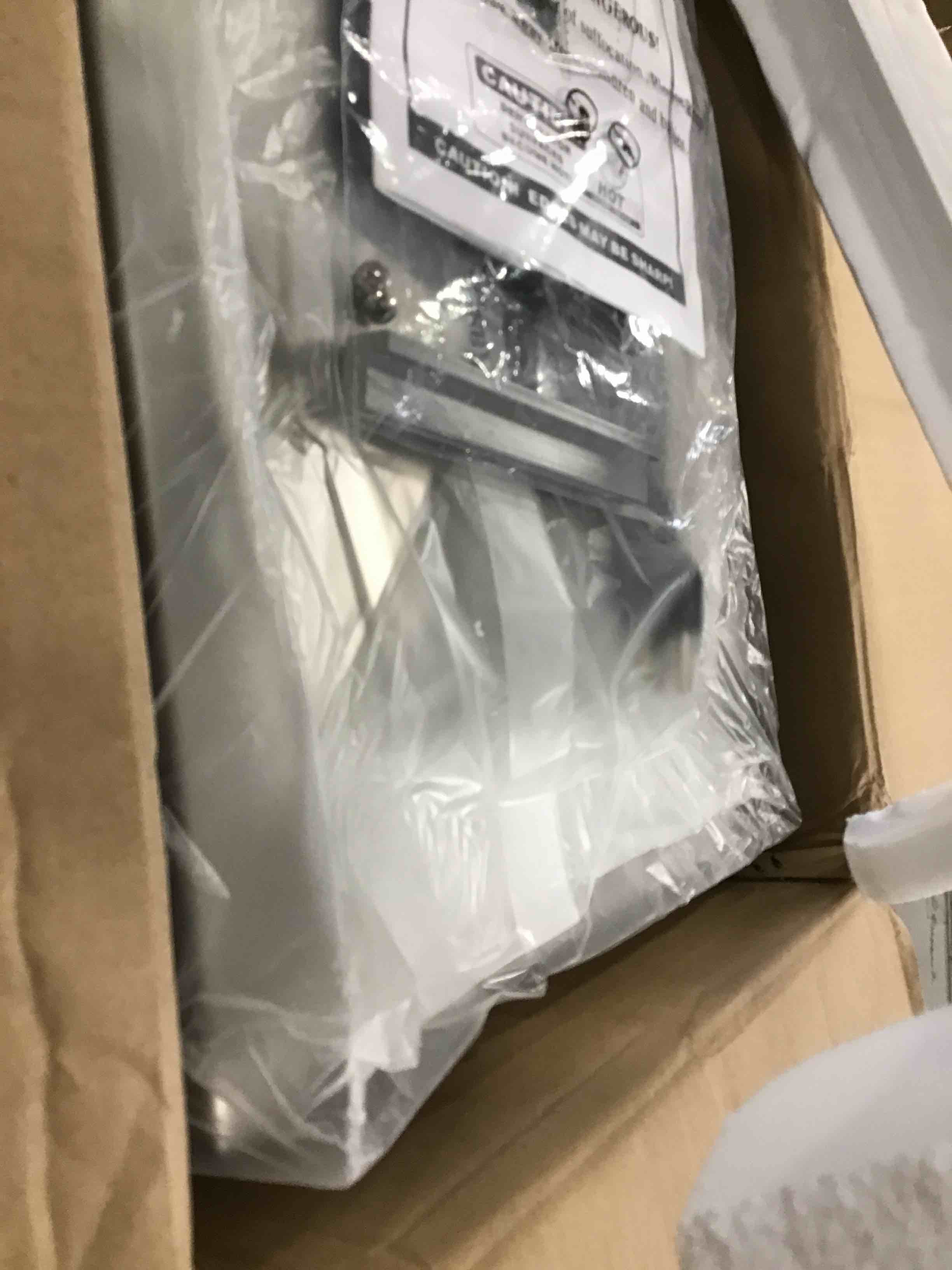 https://s3.amazonaws.com/lotting-images-prod/bidfta/YEL5742917_1709844816233.jpeg