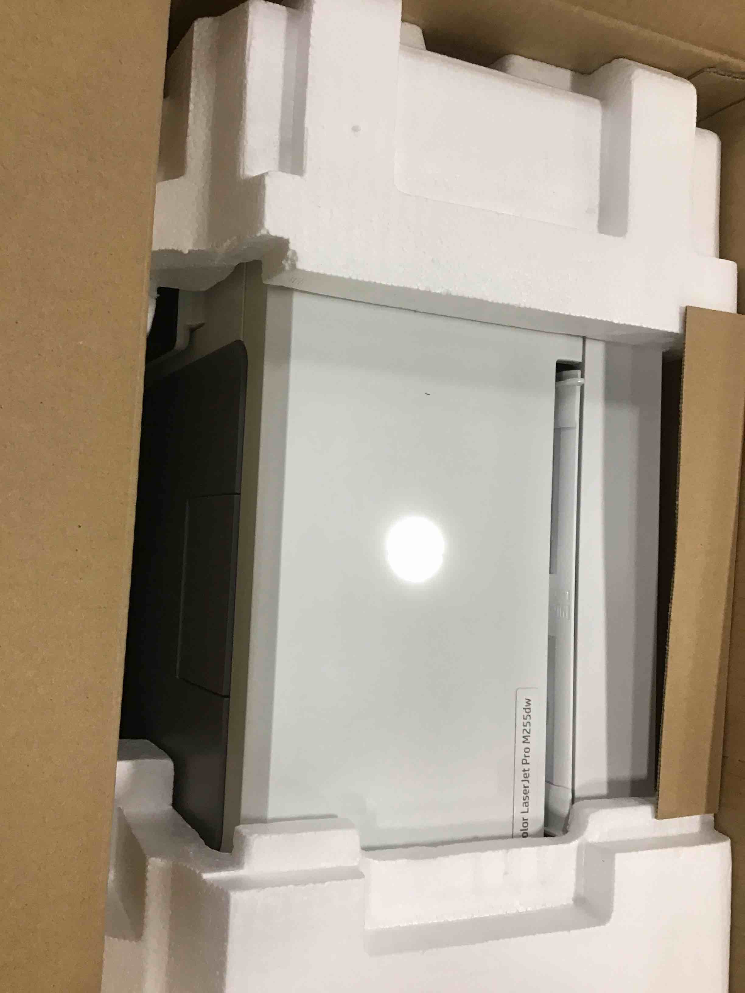 https://s3.amazonaws.com/lotting-images-prod/bidfta/YEL5743853_1710165432390.jpeg