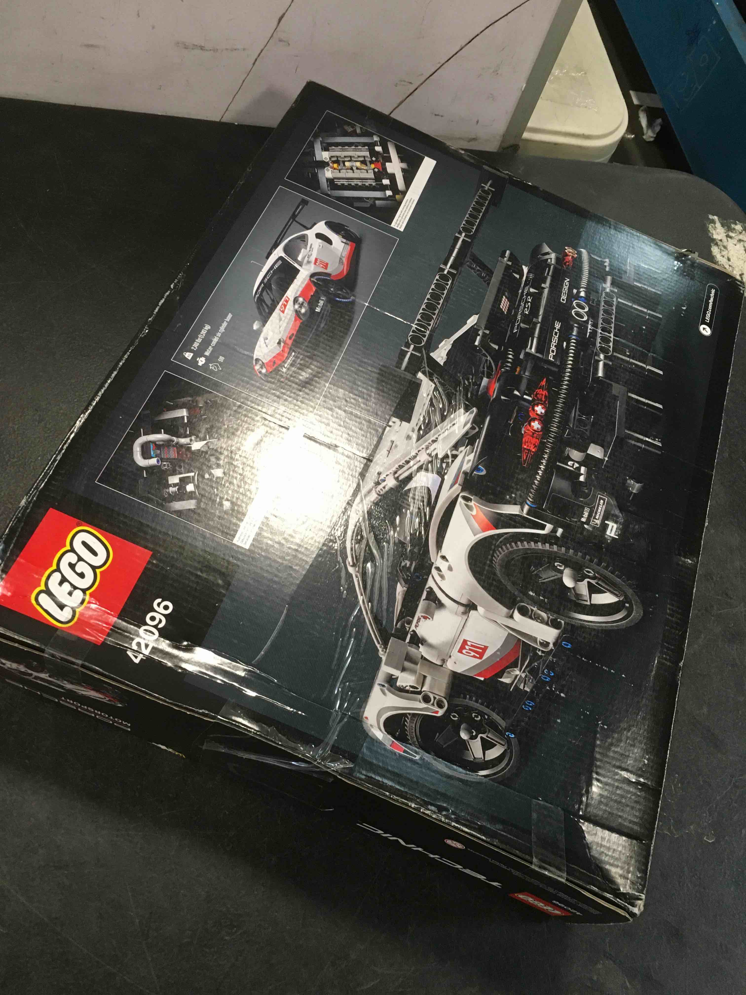 https://s3.amazonaws.com/lotting-images-prod/bidfta/YEL5747323_1711735768359.jpeg