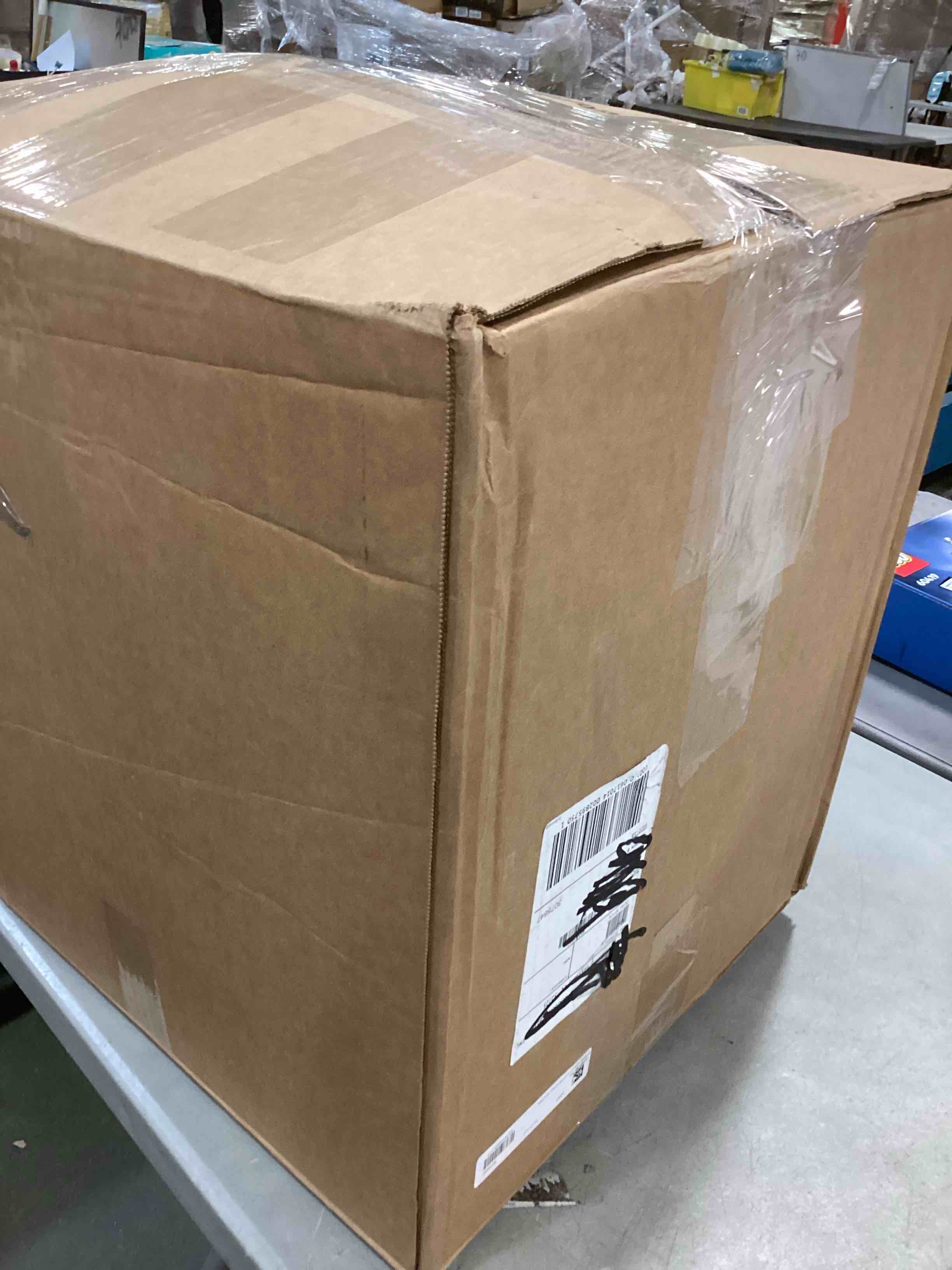 https://s3.amazonaws.com/lotting-images-prod/bidfta/YEL5747398_1711798852357.jpeg