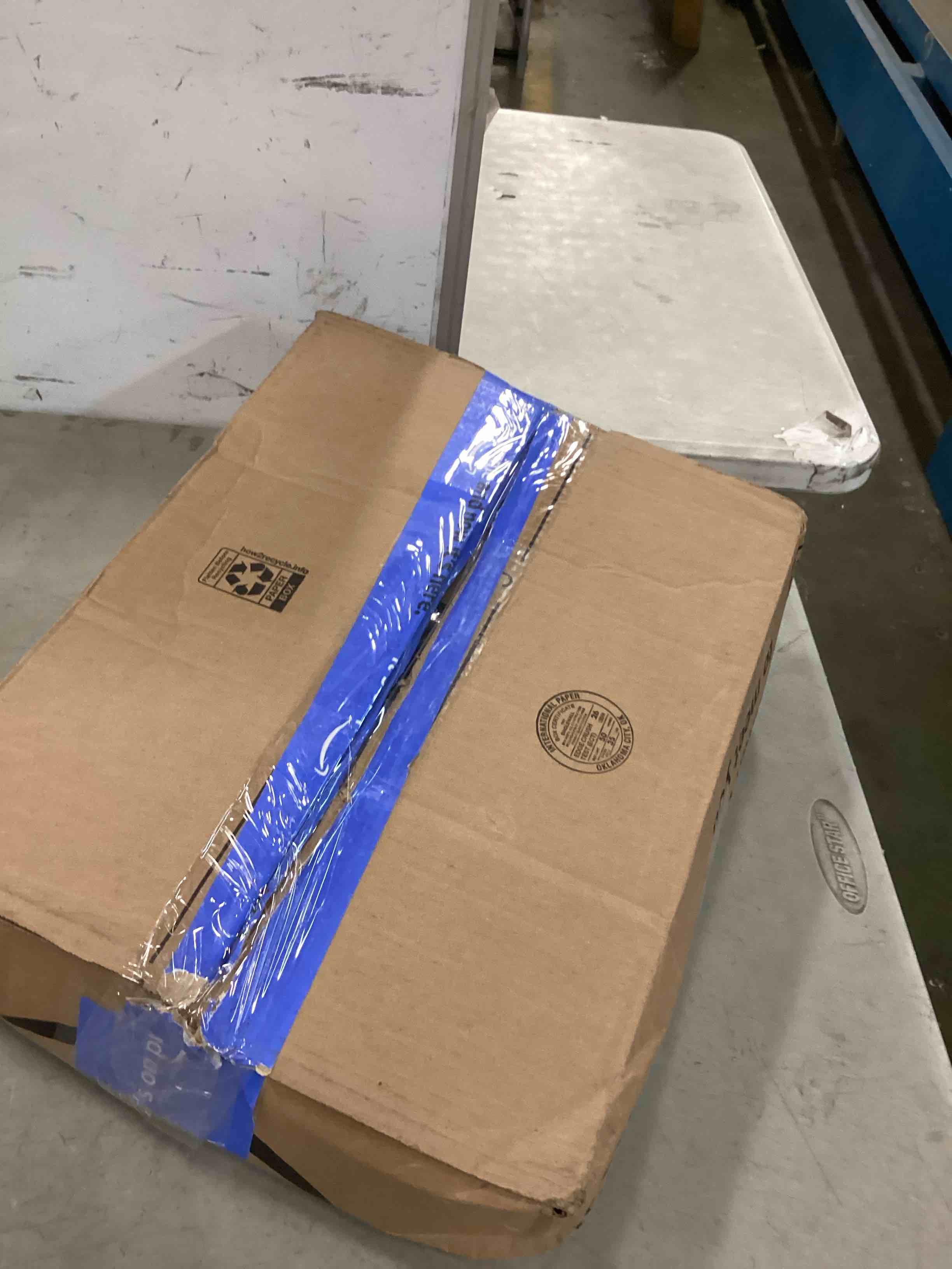 https://s3.amazonaws.com/lotting-images-prod/bidfta/YEL5747793_1712057799306.jpeg