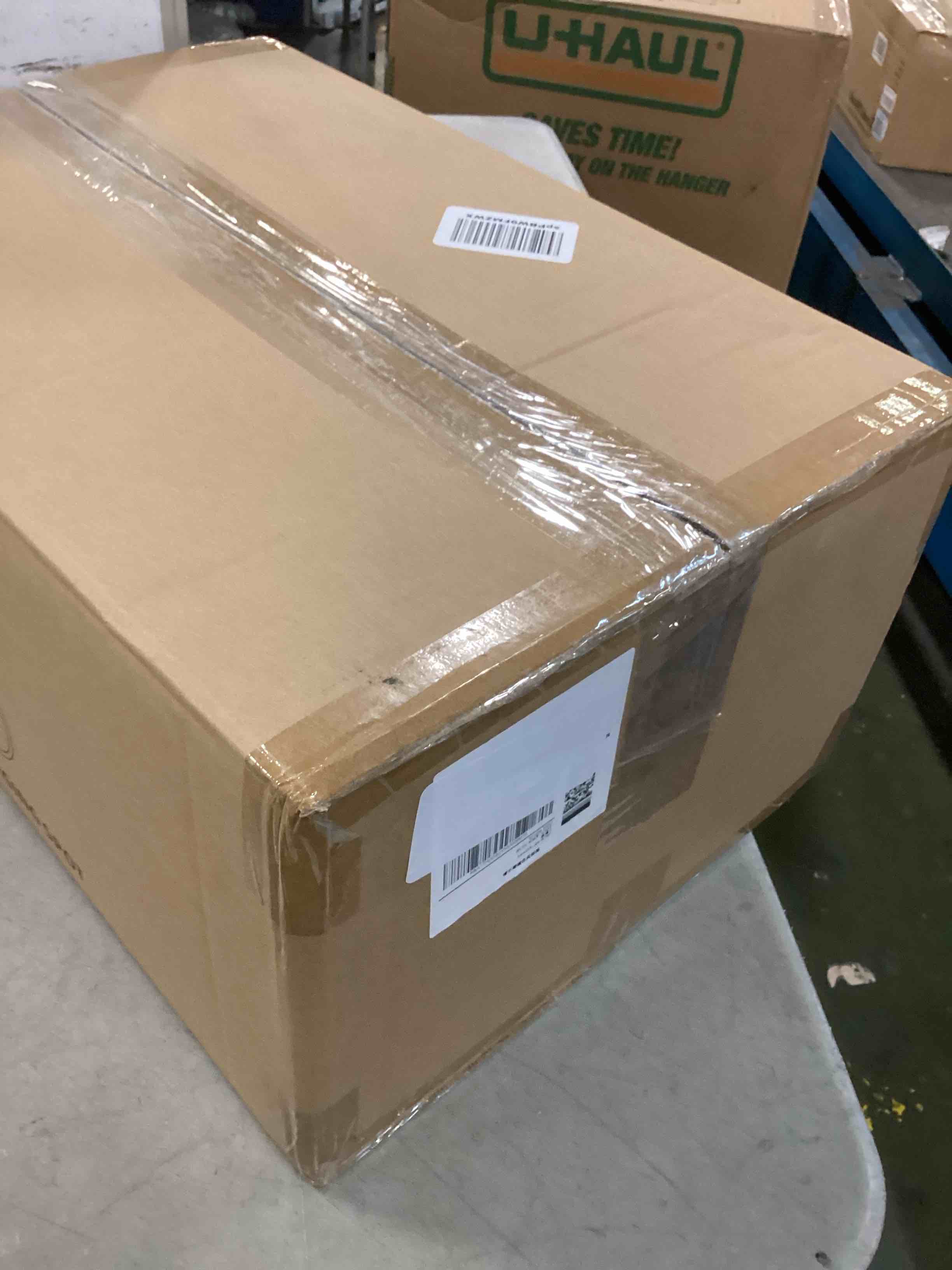 https://s3.amazonaws.com/lotting-images-prod/bidfta/YEL5747842_1712062553188.jpeg