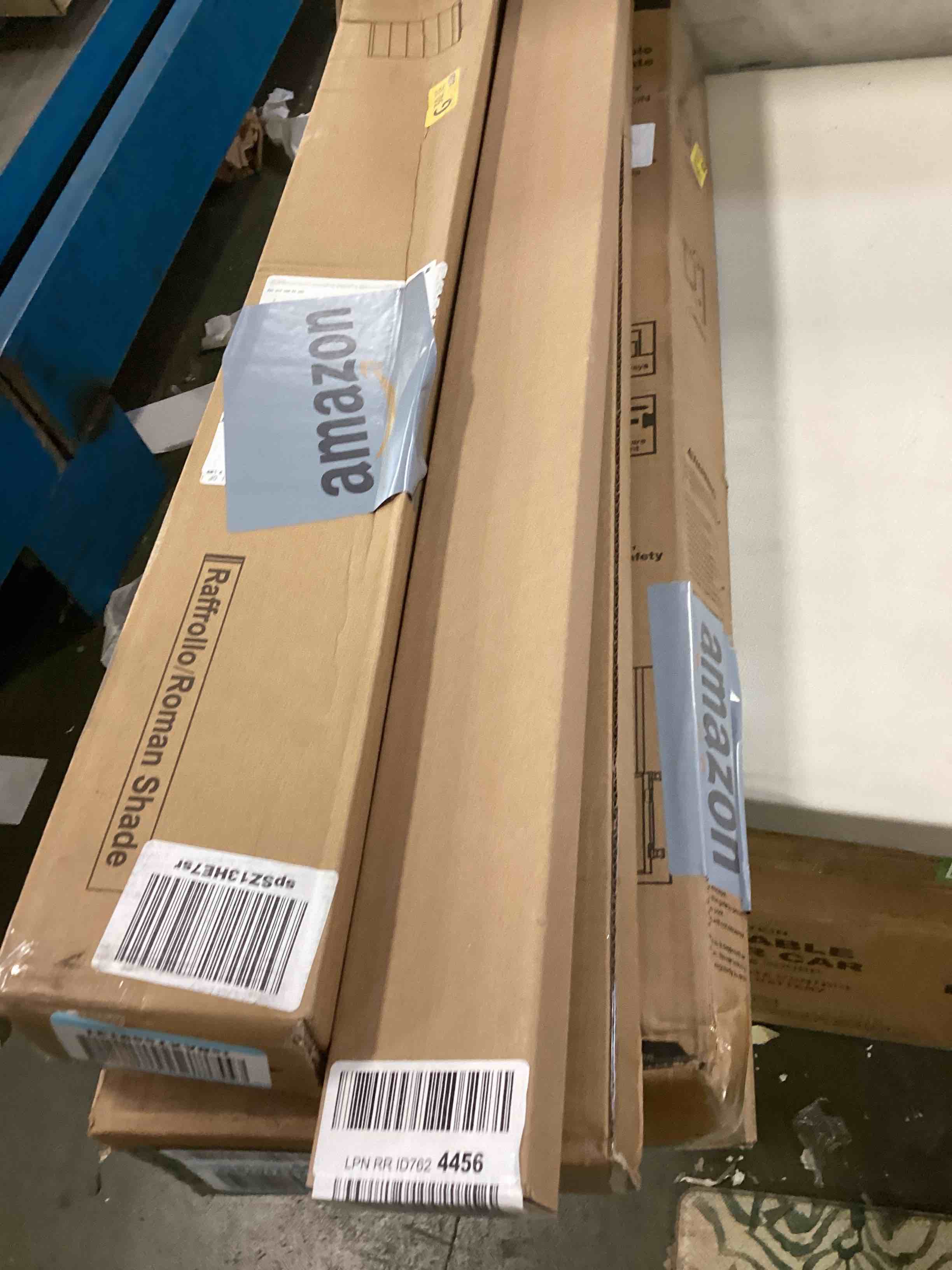 Assorted includes retractable gate and more…