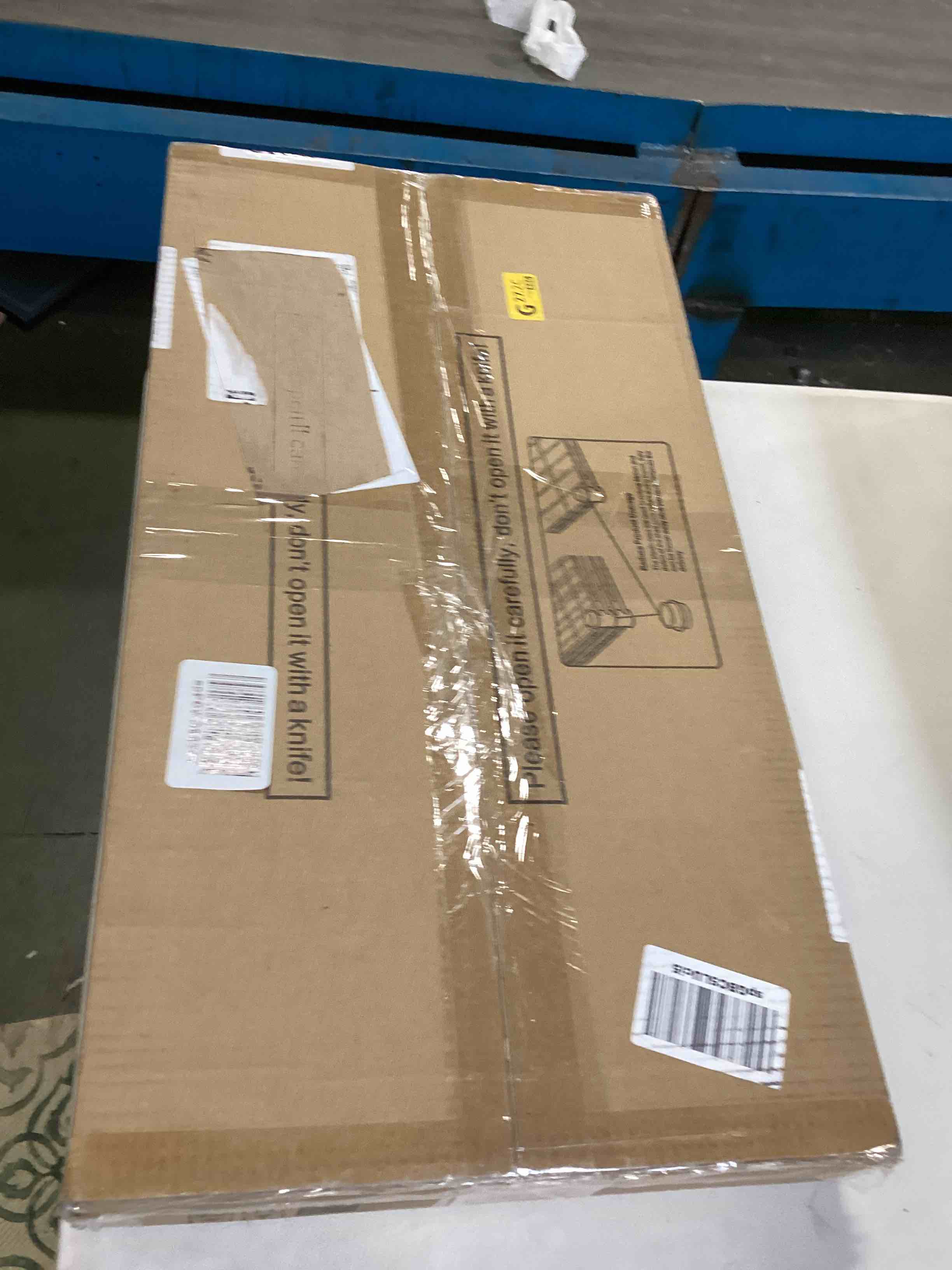 https://s3.amazonaws.com/lotting-images-prod/bidfta/YEL5749043_1712174058222.jpeg