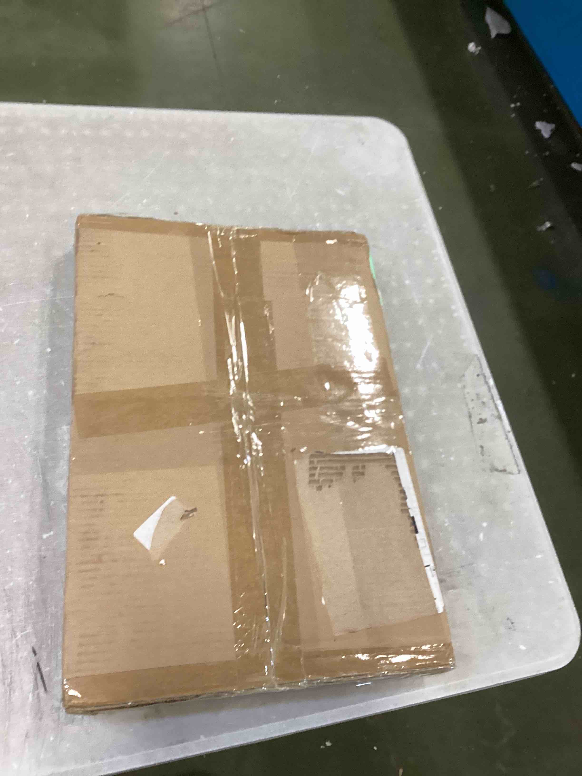 https://s3.amazonaws.com/lotting-images-prod/bidfta/YEL5749319_1712331689016.jpeg