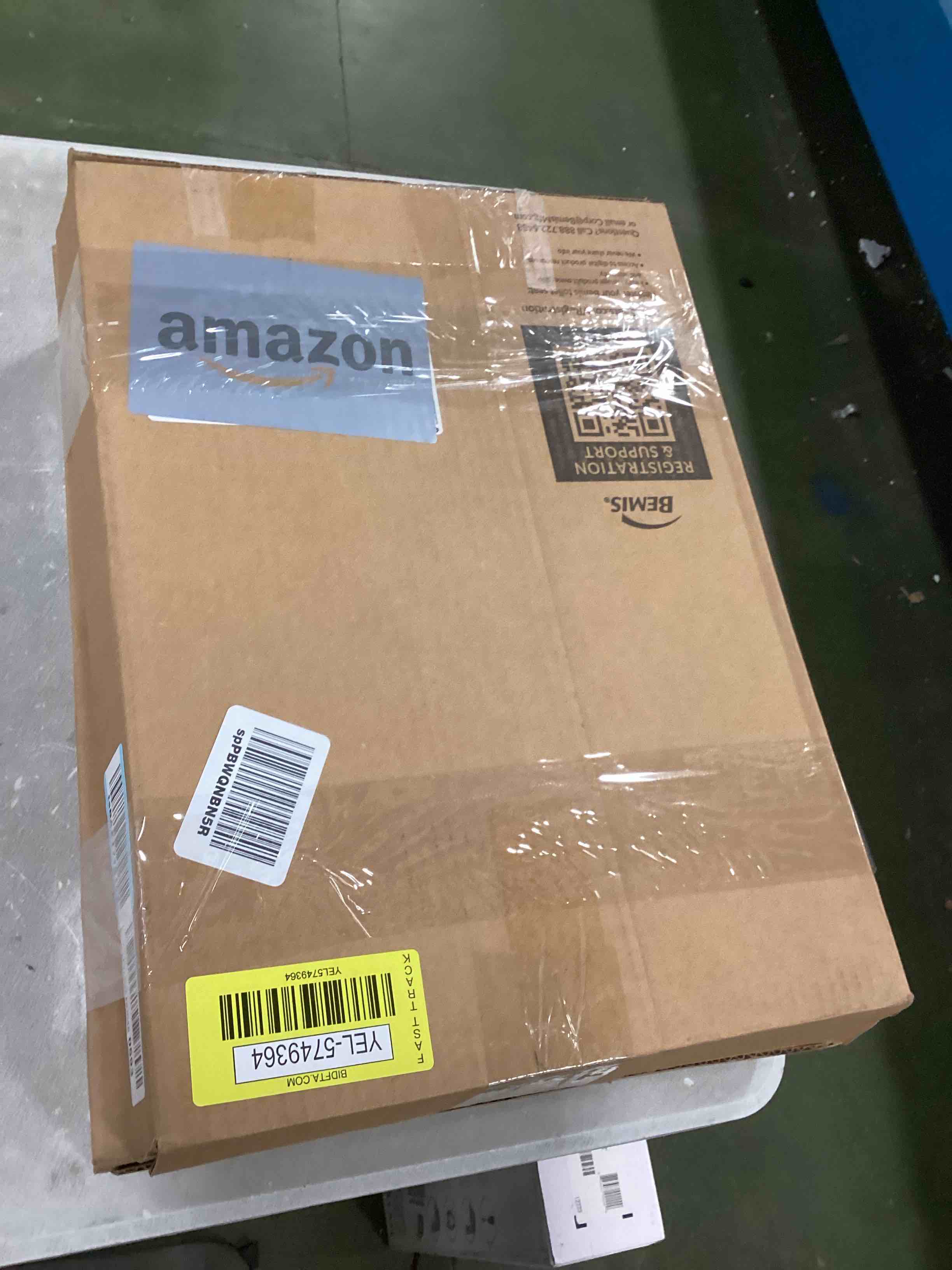https://s3.amazonaws.com/lotting-images-prod/bidfta/YEL5749364_1712319489315.jpeg