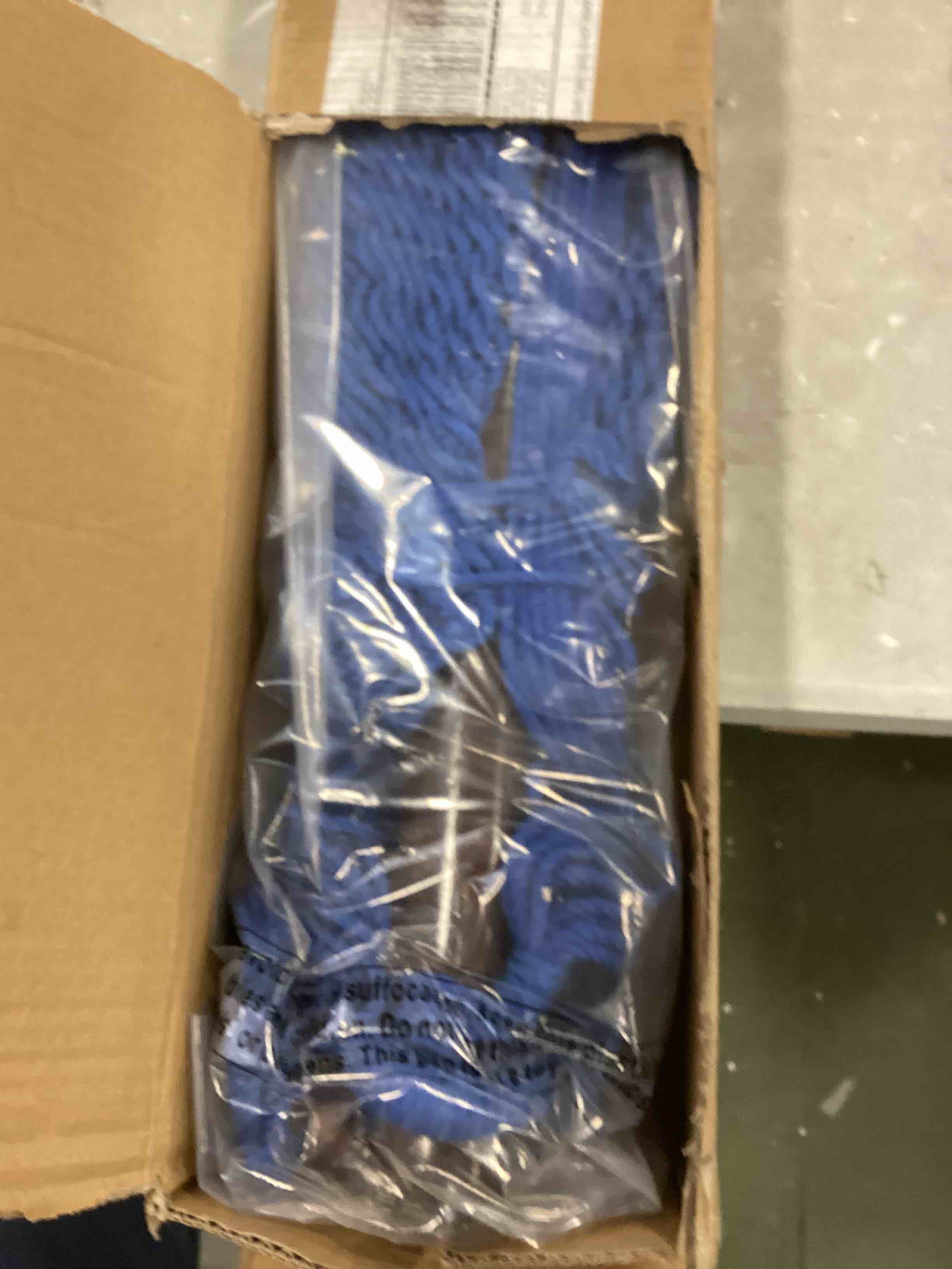https://s3.amazonaws.com/lotting-images-prod/bidfta/YEL5749394_1712322513348.jpeg