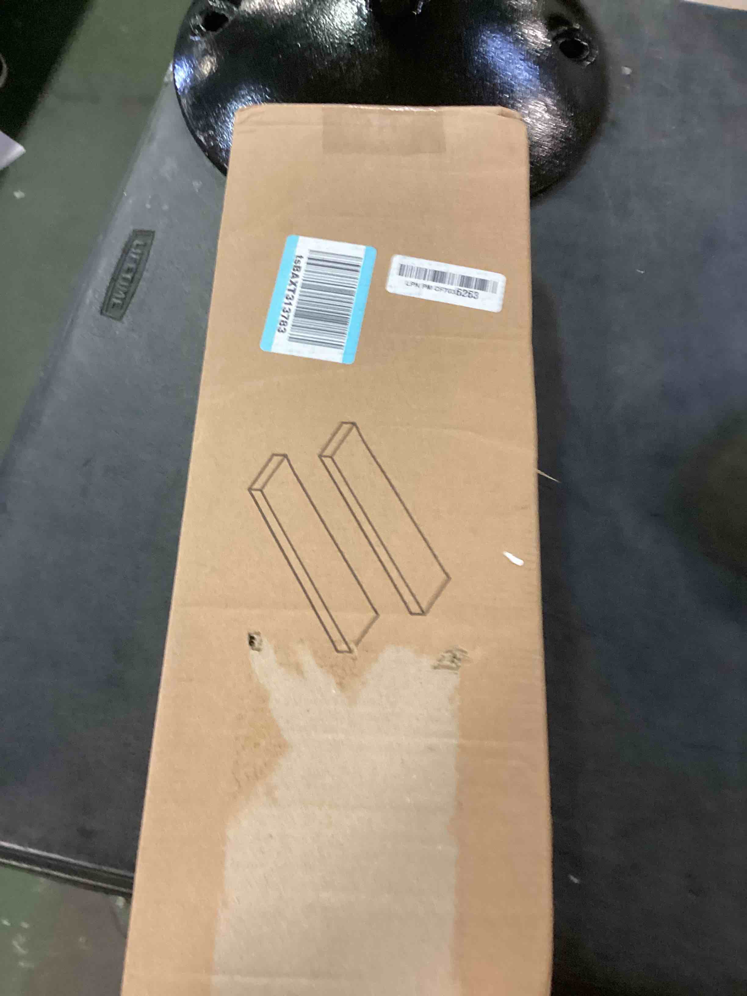 https://s3.amazonaws.com/lotting-images-prod/bidfta/YEL5749754_1712425483995.jpeg
